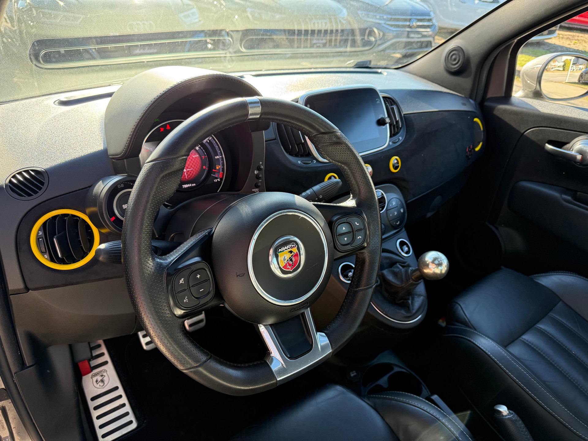 FIAT 595 1.4 16V Turbo Abarth-image-13