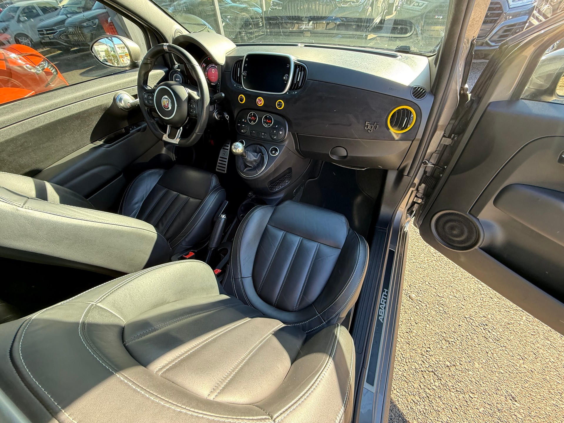 FIAT 595 1.4 16V Turbo Abarth-image-11