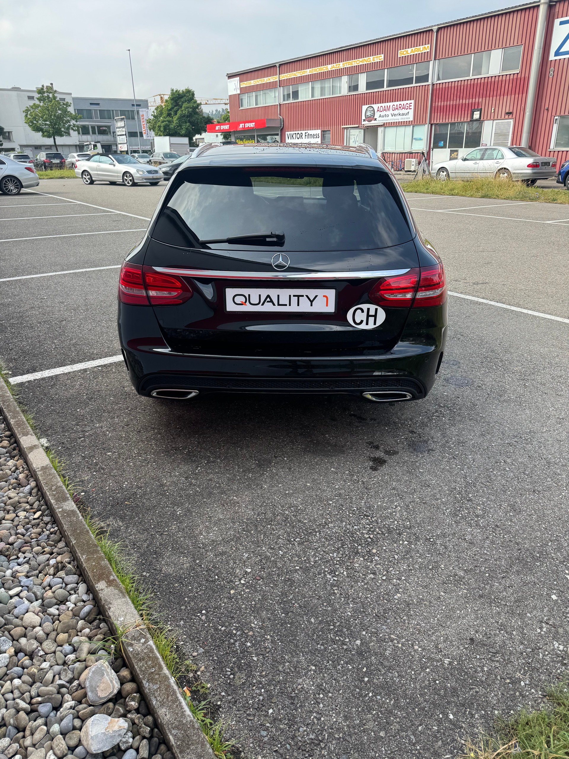 MERCEDES-BENZ C 220 BlueTEC Swiss Star AMG Line 7G-Tronic-image-3