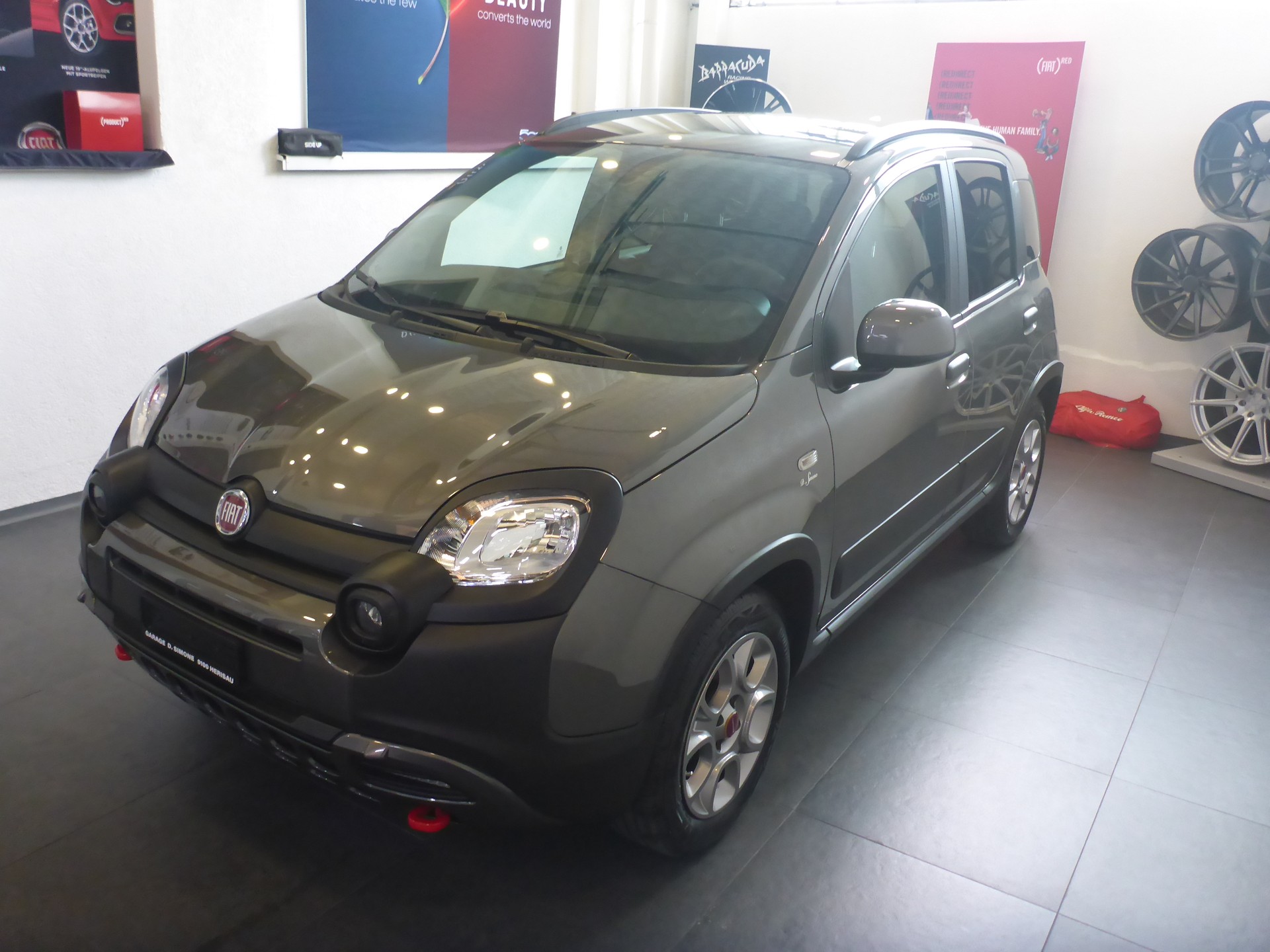 FIAT Panda 1.0 MHEV Cross-image-1