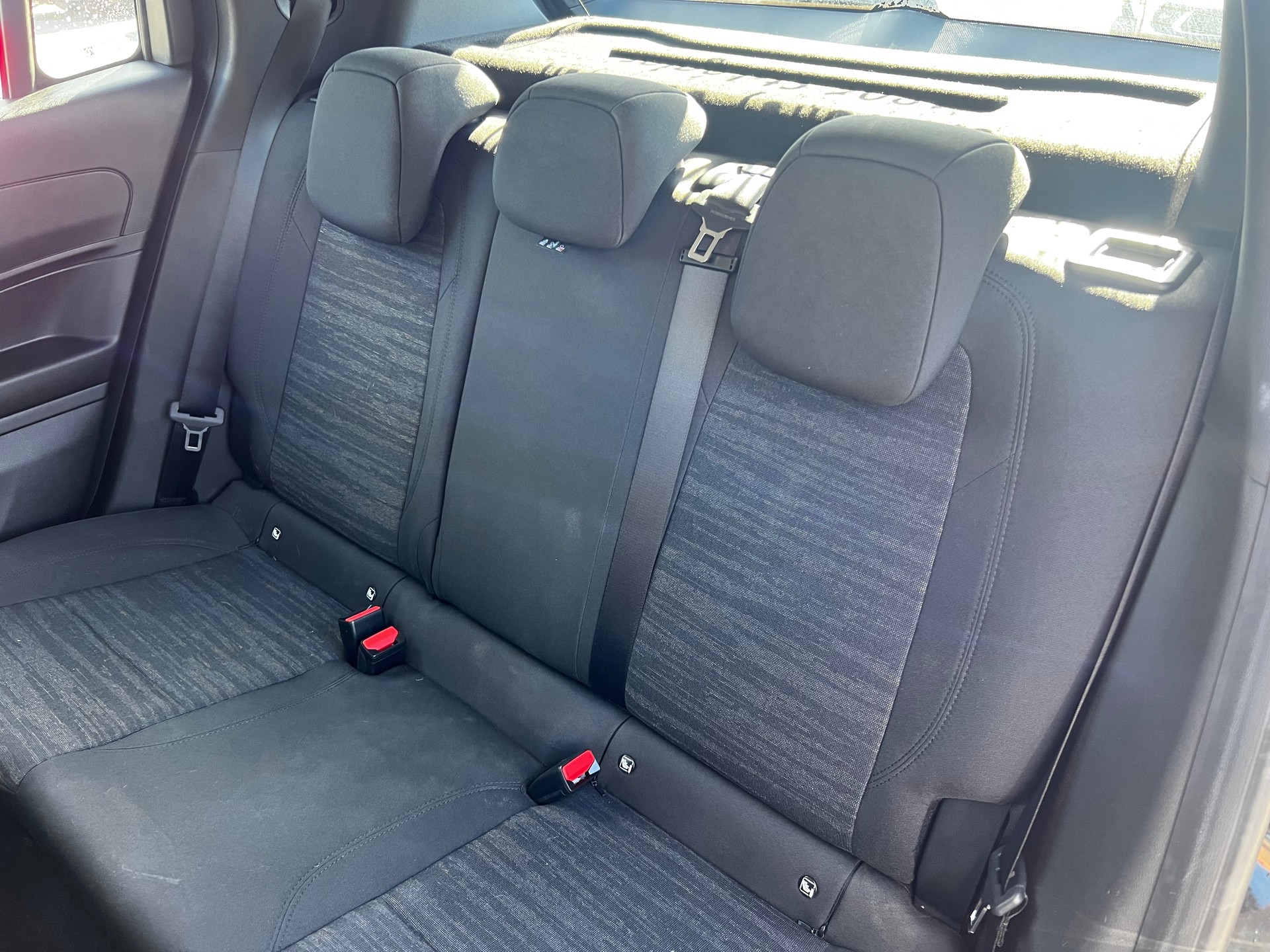 JEEP Avenger 1.2 T Black Kite-image-8