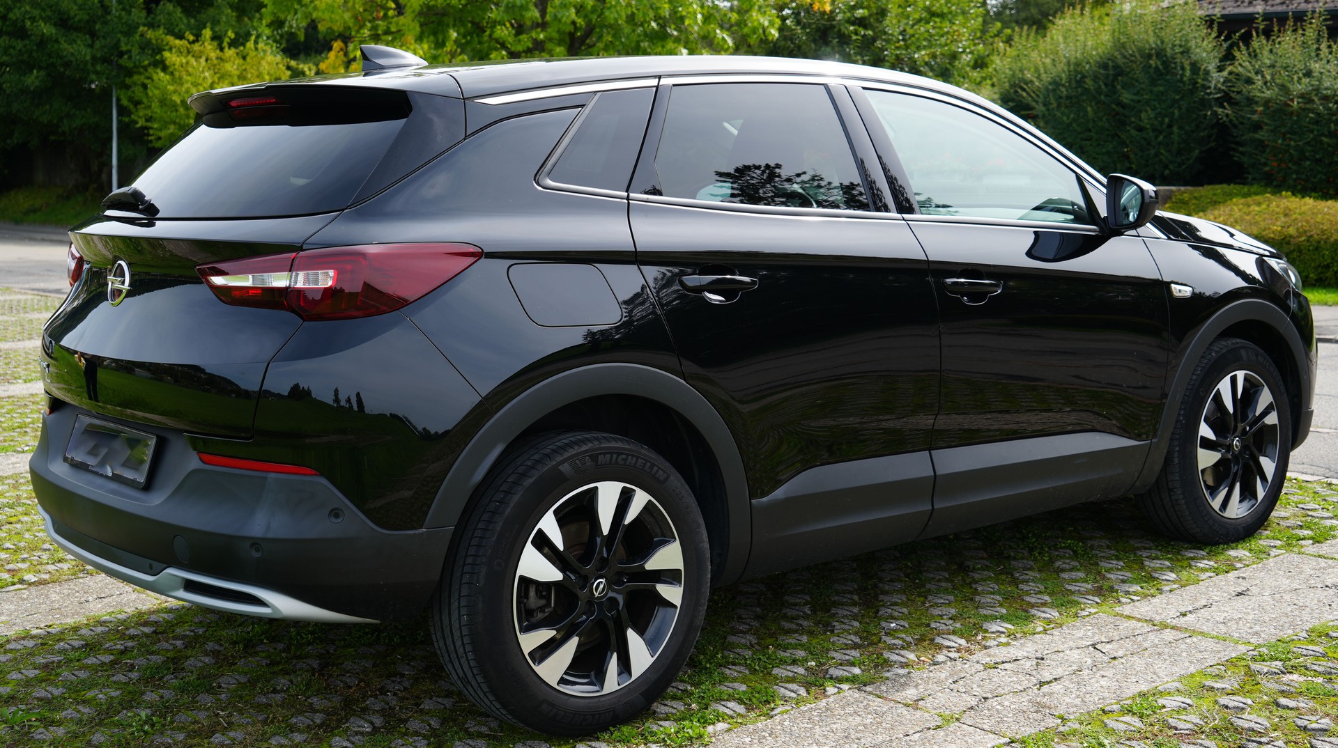 OPEL Grandland X 2.0CDTi Ultimate Automatik-image-2