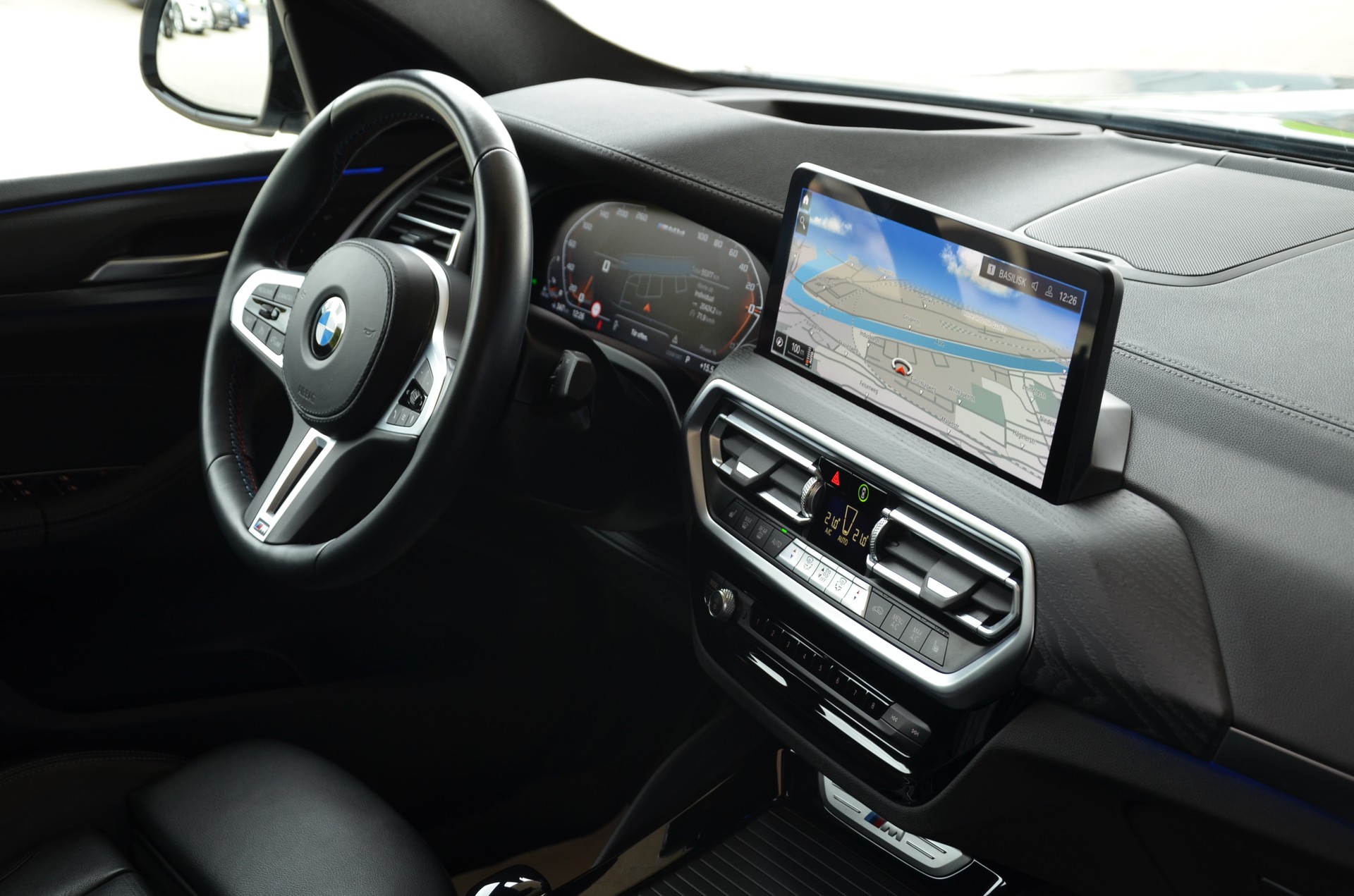 BMW X4 xDrive 48V M40d Steptronic*Ab MFK,1 Jahr oder 20'000km Garantie*-image-12