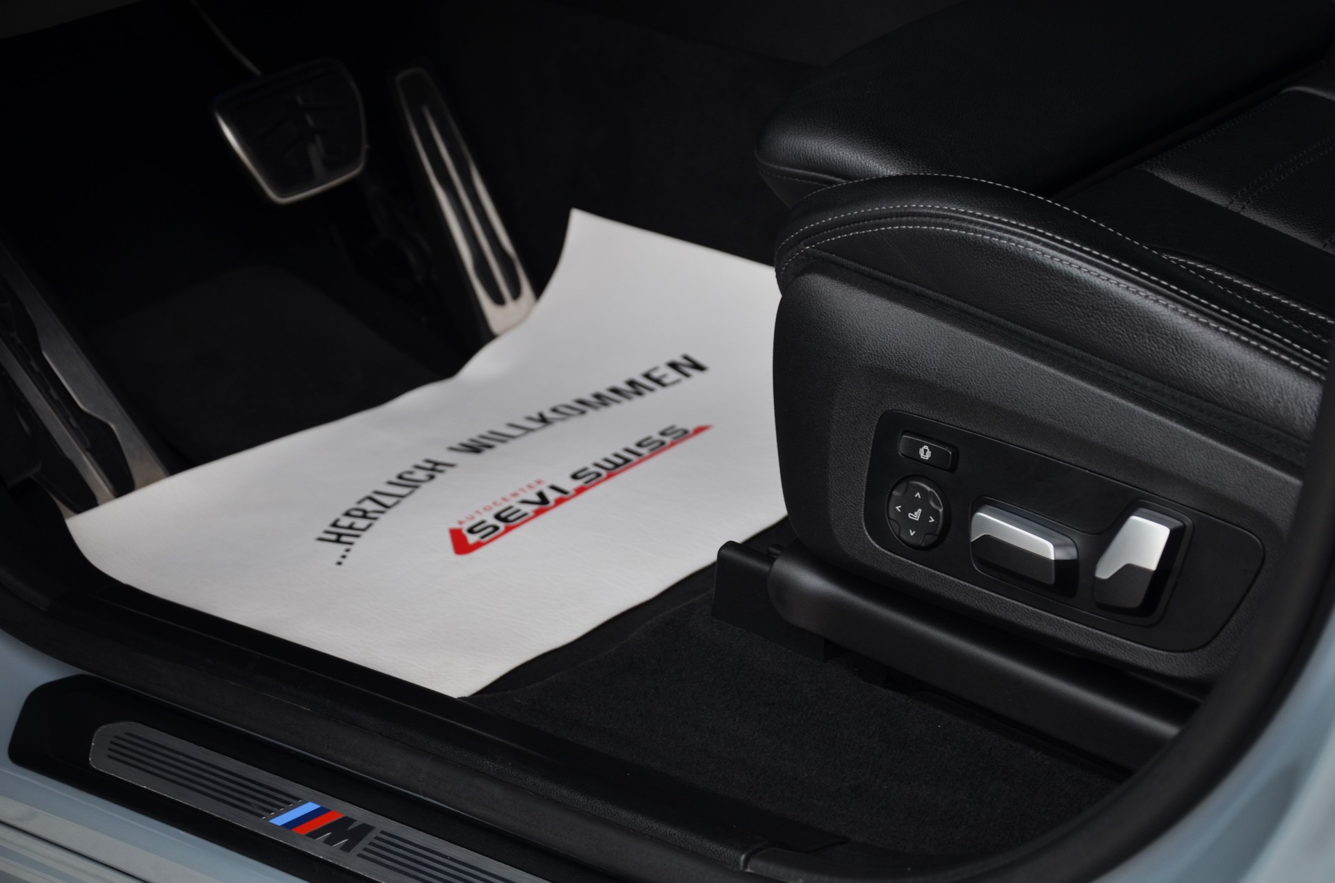 BMW X4 xDrive 48V M40d Steptronic*Ab MFK,1 Jahr oder 20'000km Garantie*-image-15
