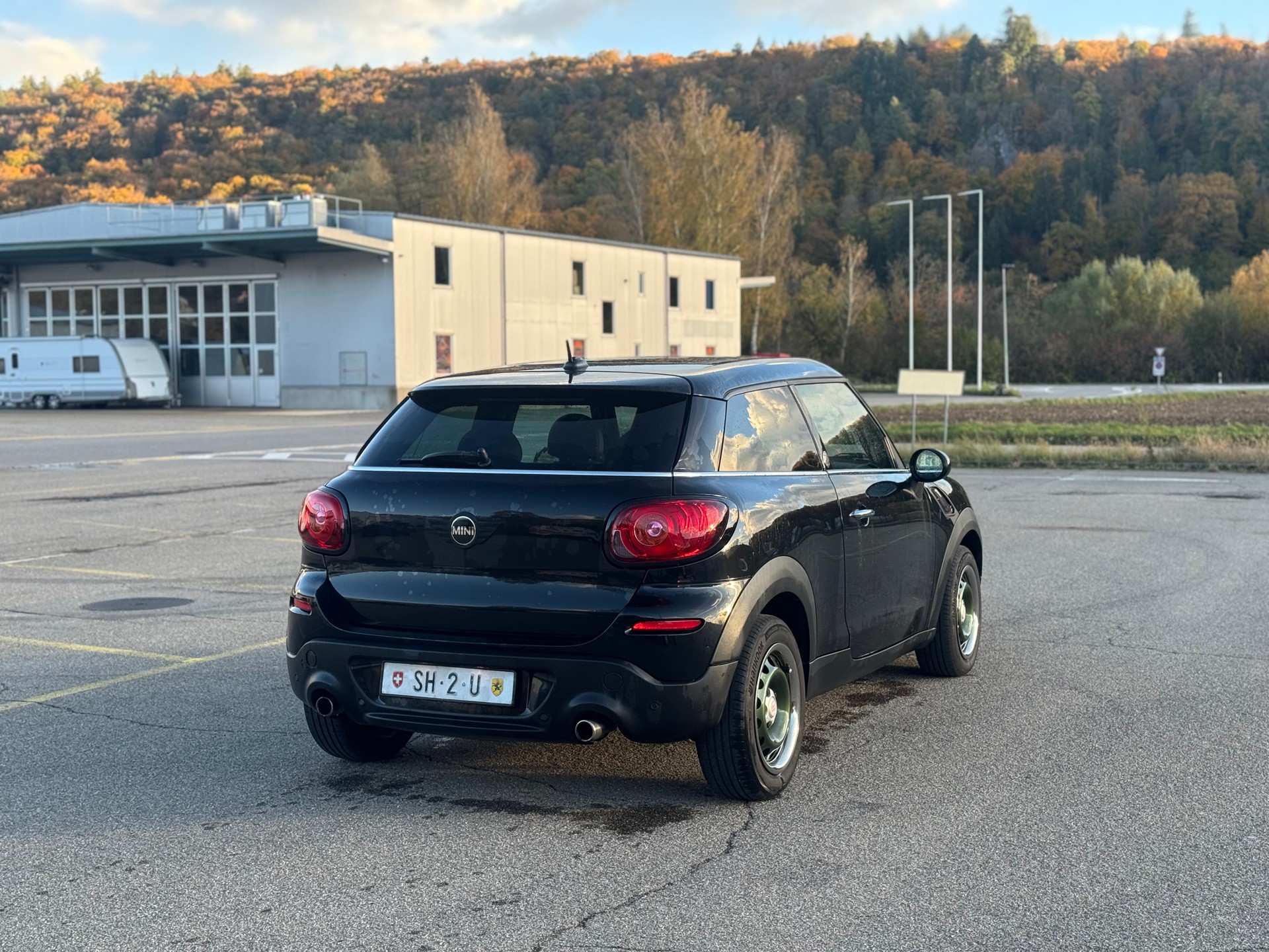 MINI Paceman Cooper S FWD-image-4