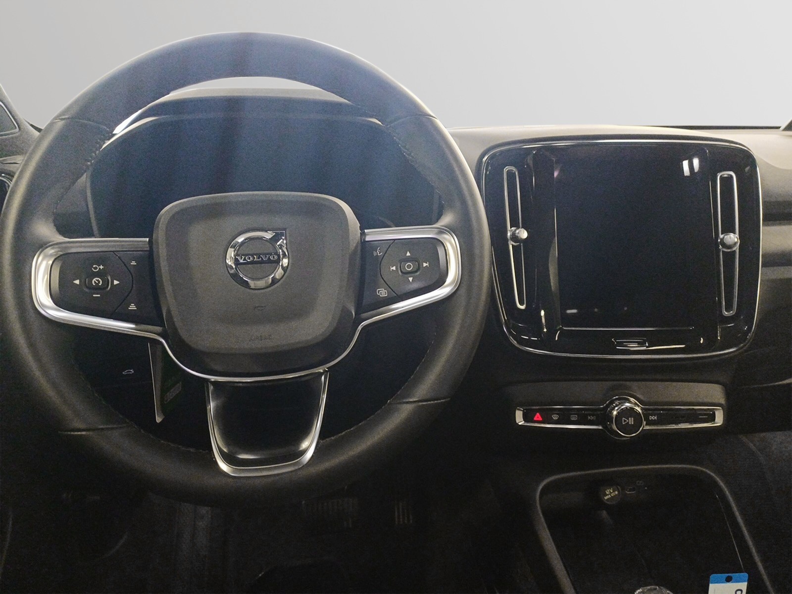 VOLVO C40 P8 Twin Recharge Ultimate AWD-image-5