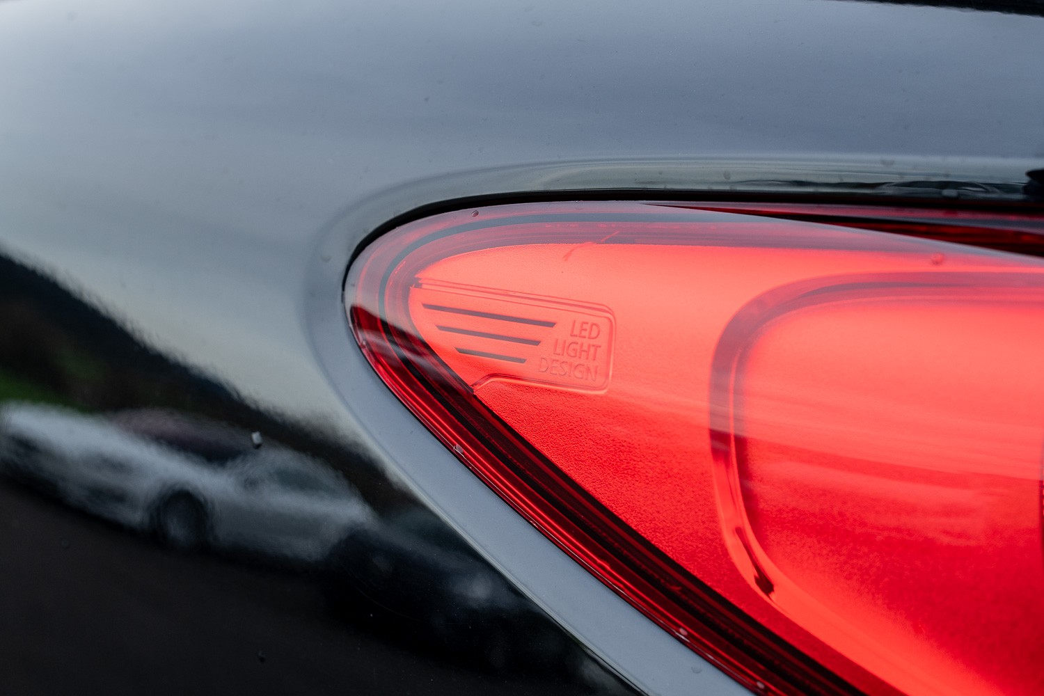 RENAULT Kadjar 1.6 dCi Intens 4x4 S-Edition-image-6