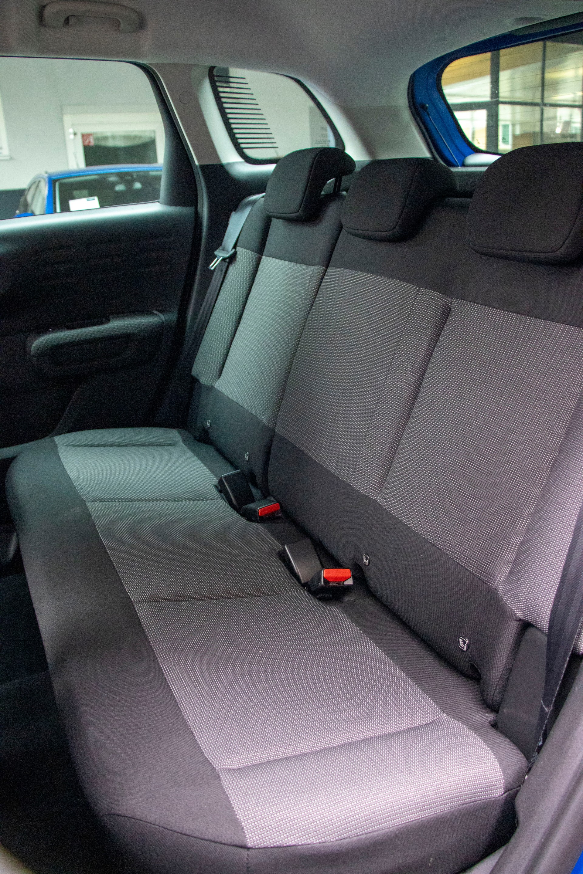 CITROEN C3 Aircross 1.2i PureTech Max EAT6-image-9