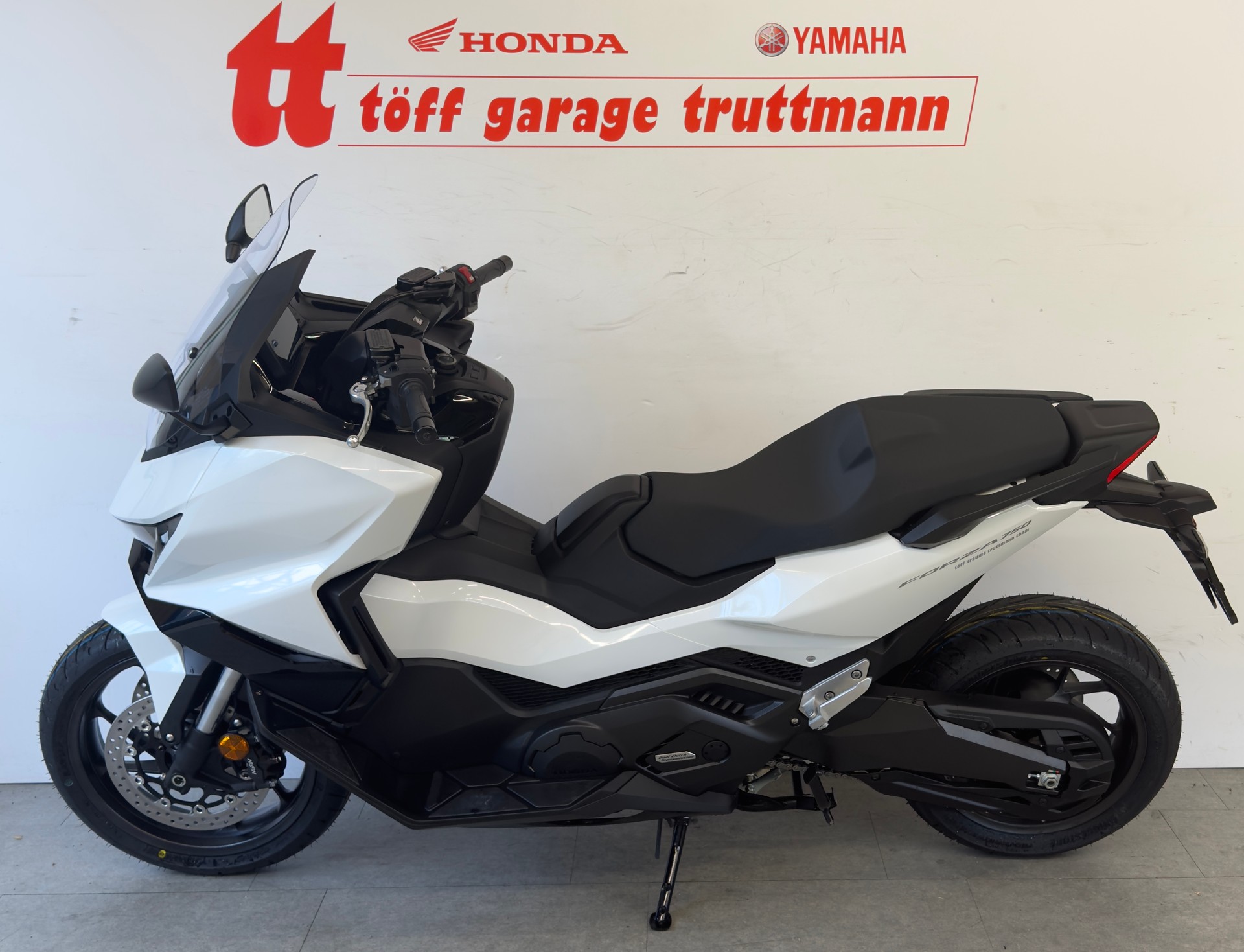 HONDA NSS 750 (35kW)-showroom-element-1