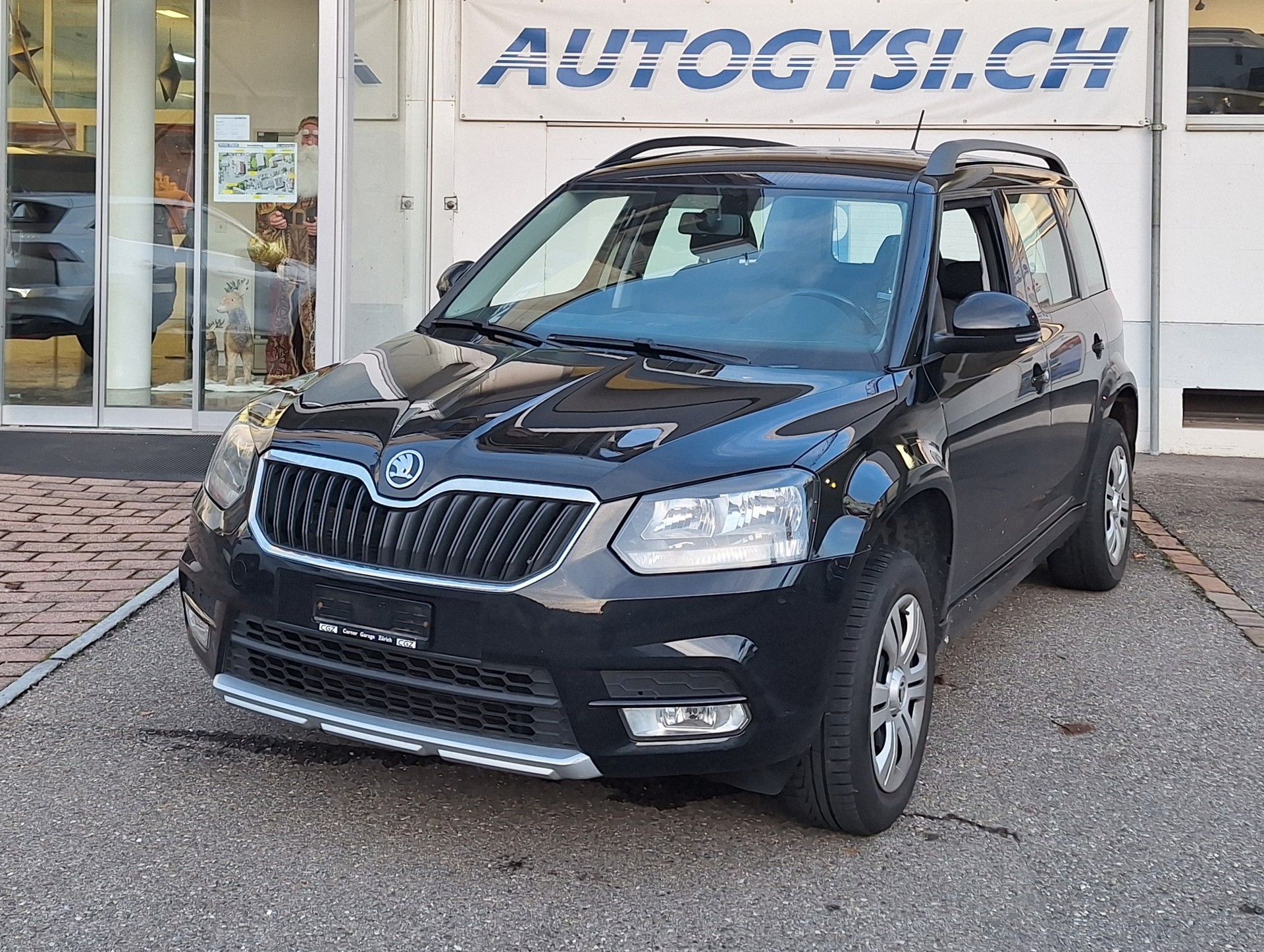 SKODA Yeti 1.2 TSI mit AHK 1200kg-image-0
