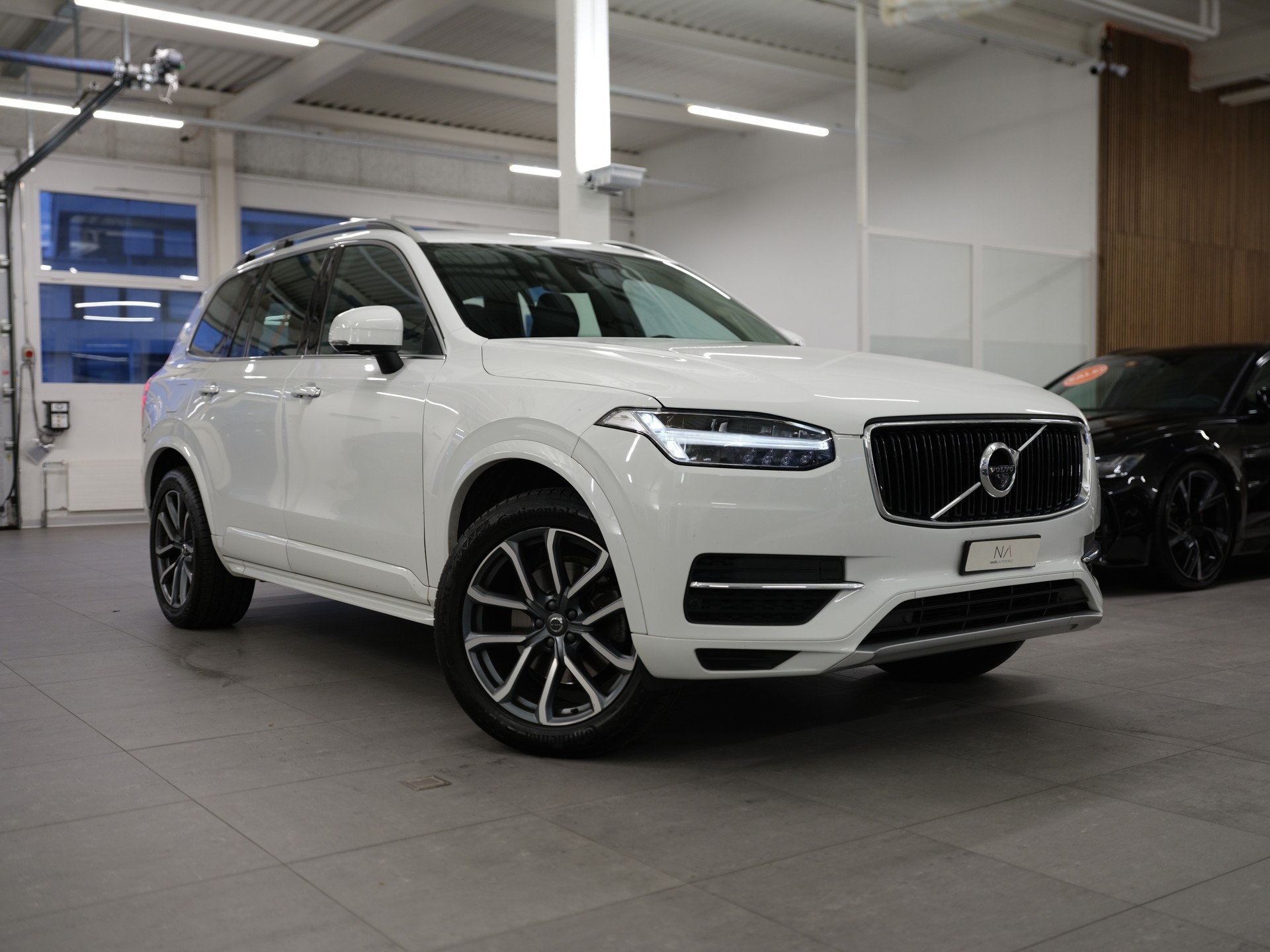VOLVO XC90 D5 AWD Momentum Geartronic *Surround View* *Keyless Drive*-image-0