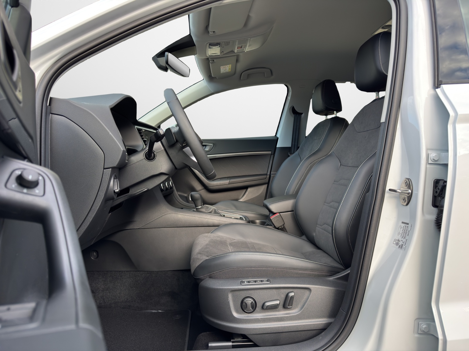 SEAT Ateca 1.5 TSI Business Edition DSG-image-4