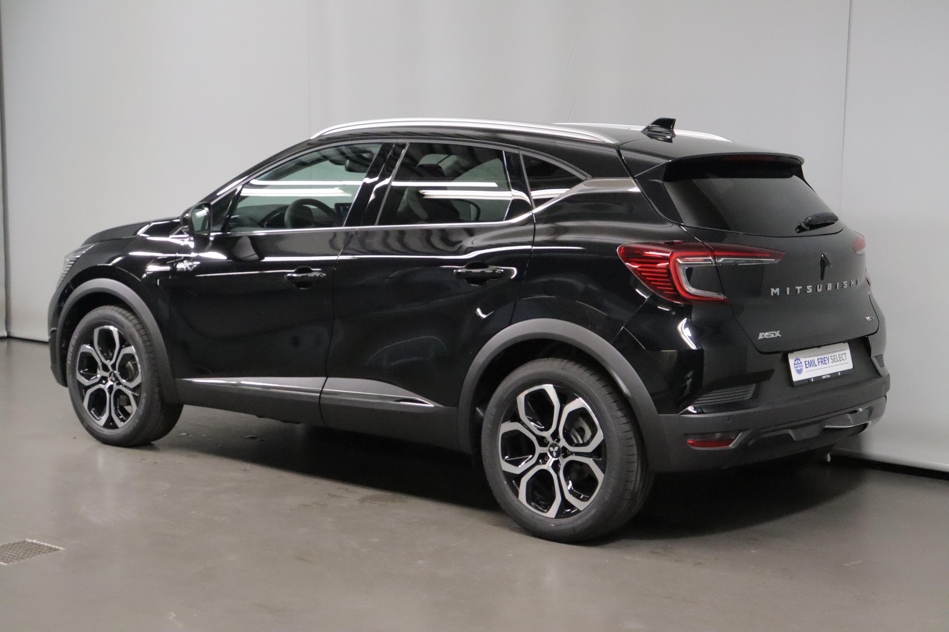MITSUBISHI ASX 1.6 HEV Intense-image-9