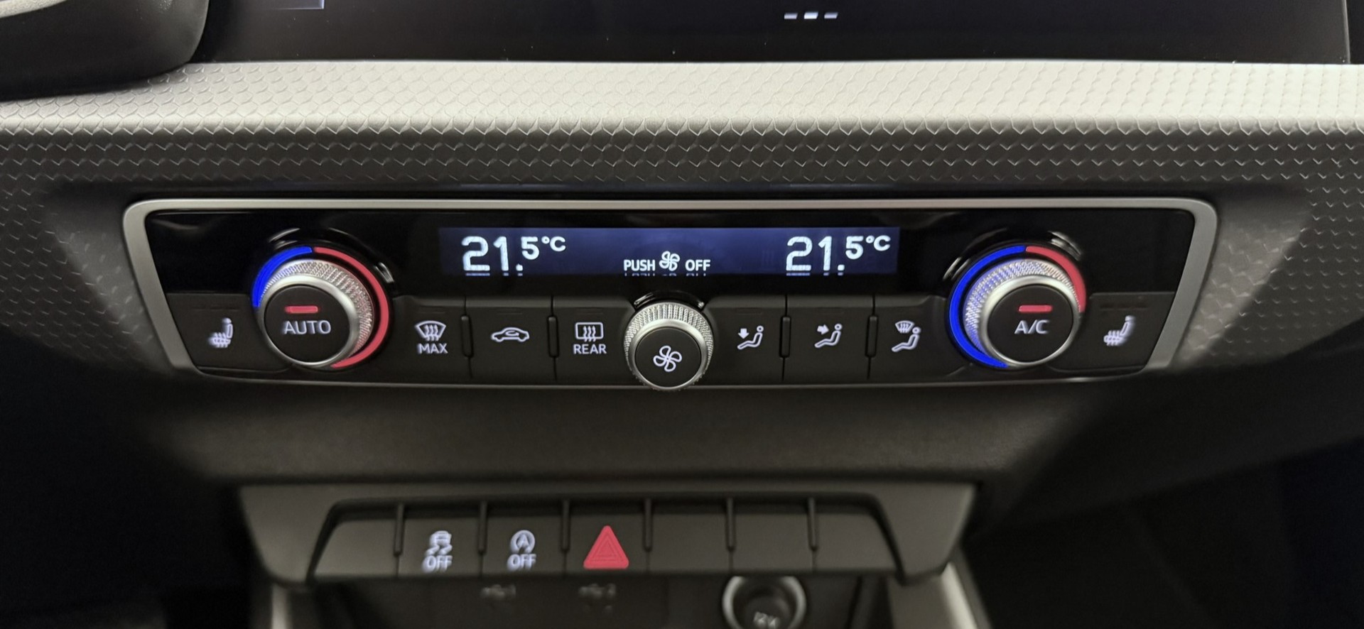 AUDI A1 Sportback 30 TFSI S-tronic-image-12