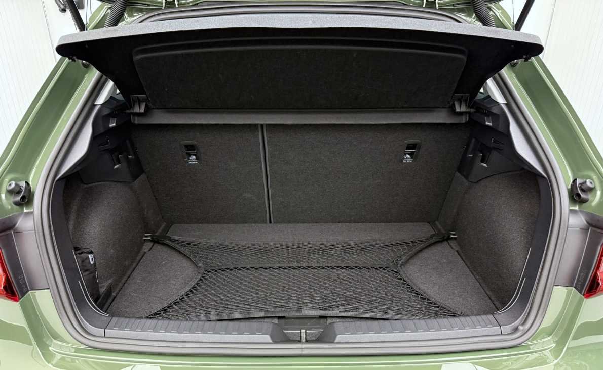 AUDI A1 Sportback 30 TFSI S-tronic-image-19