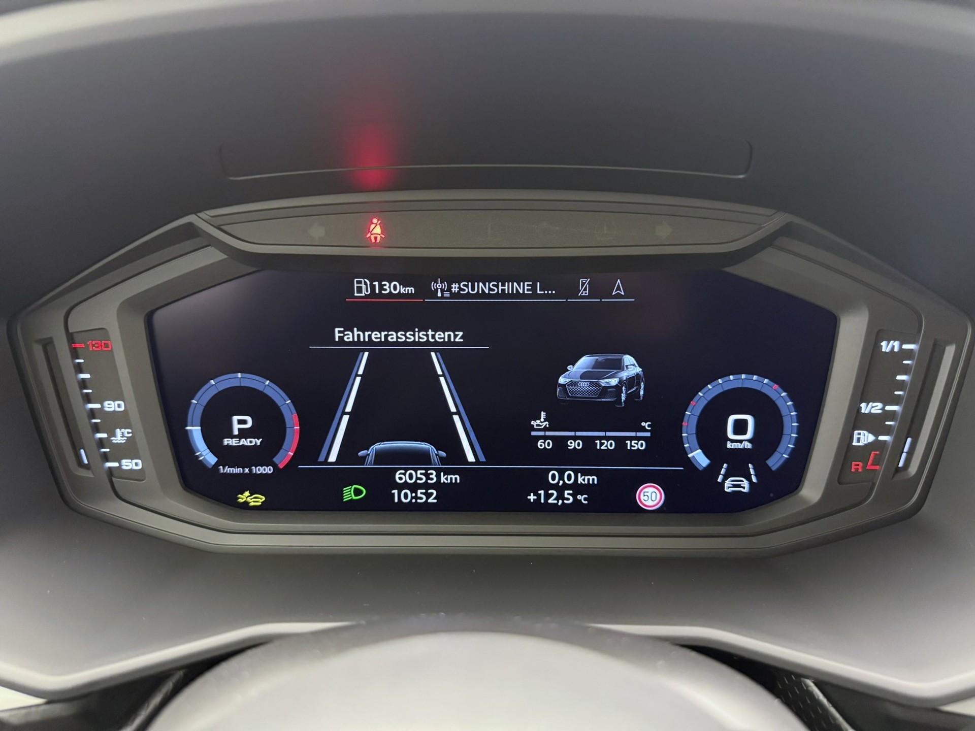 AUDI A1 Sportback 30 TFSI S-tronic-image-8