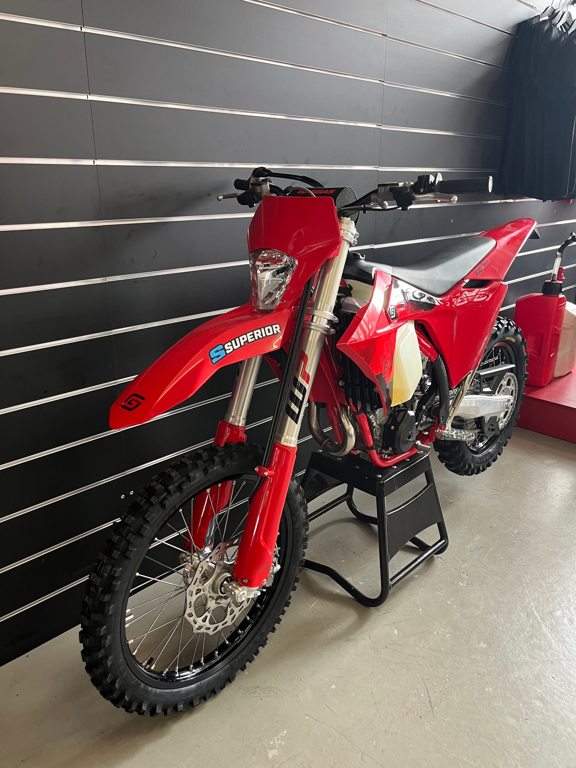 GASGAS EC 350F 2026-showroom-element-2