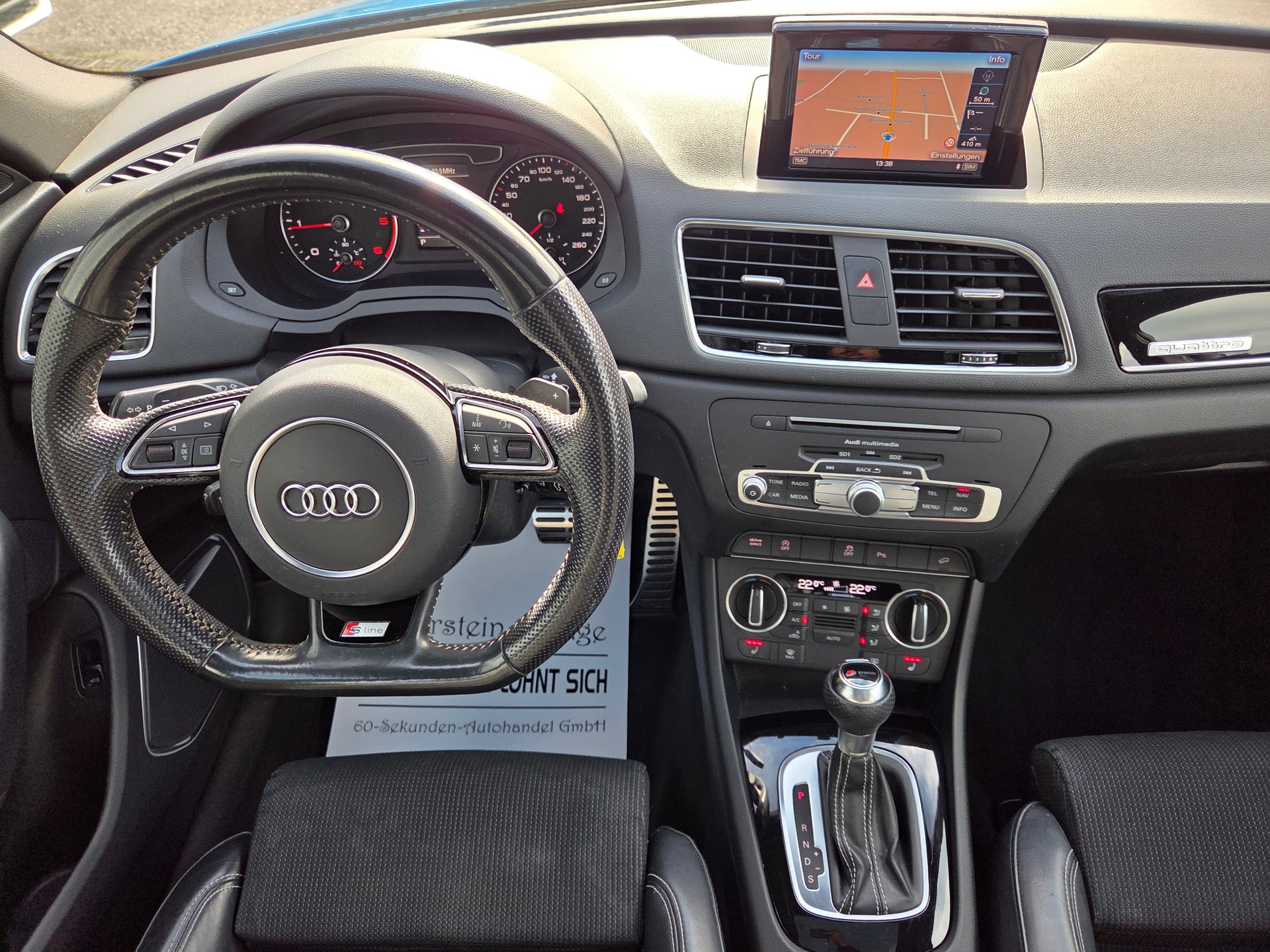 AUDI Q3 2.0 TDI sport quattro S-tronic-image-14