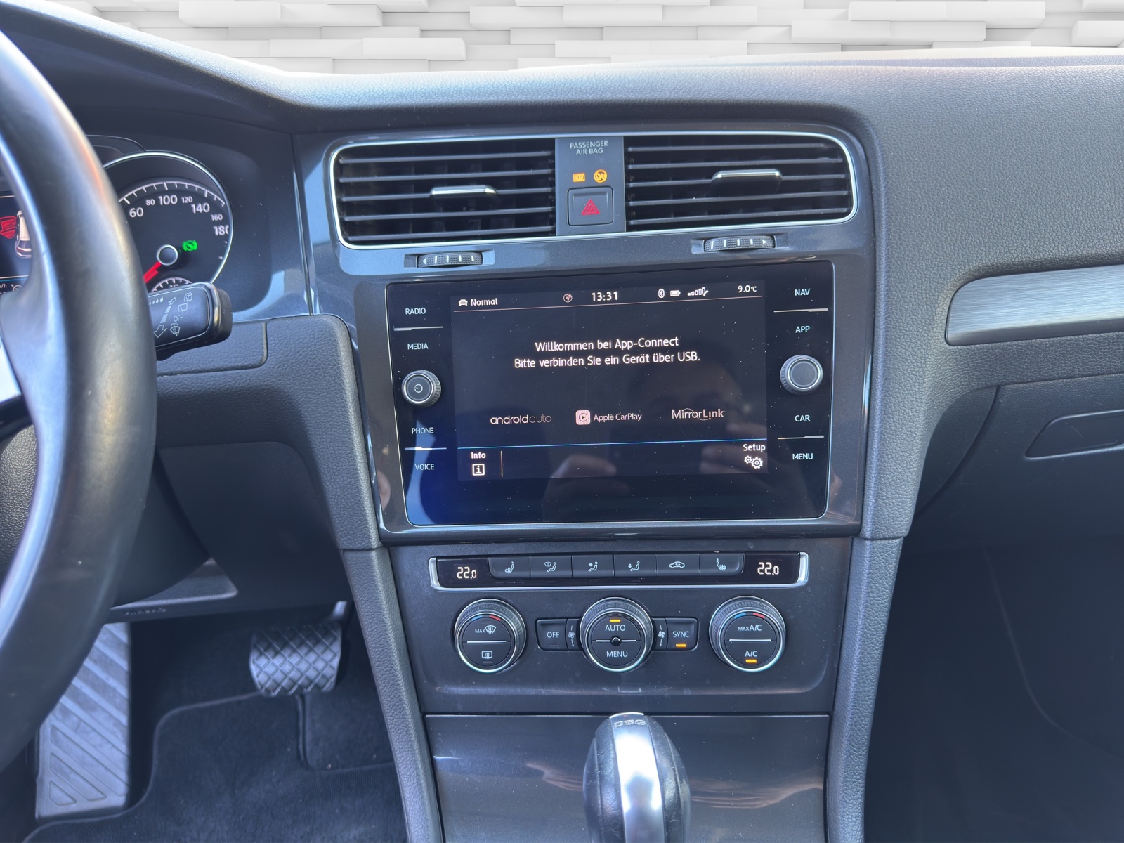 VW Golf 1.5 TSI EVO Highline DSG-image-12