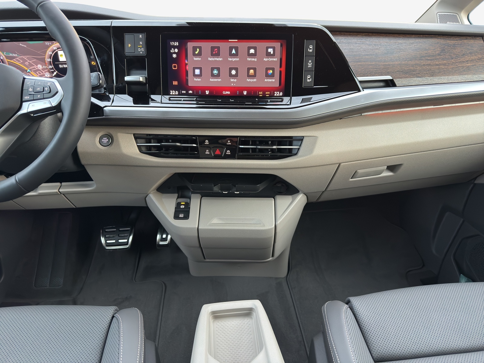 VW Multivan 2.0 TSI Style Liberty DSG Lang-image-10