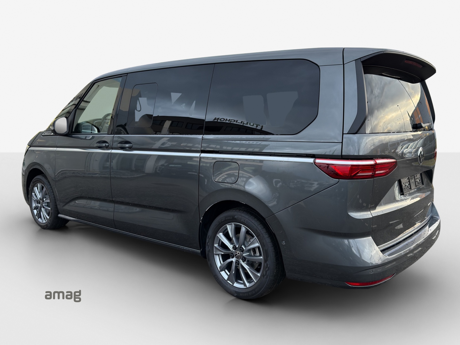 VW Multivan 2.0 TSI Style Liberty DSG Lang-image-2