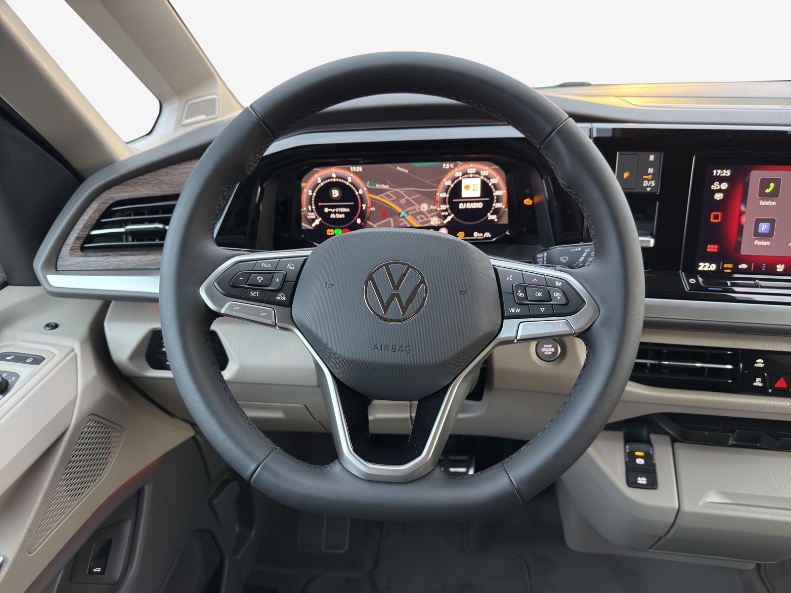 VW Multivan 2.0 TSI Style Liberty DSG Lang-image-9