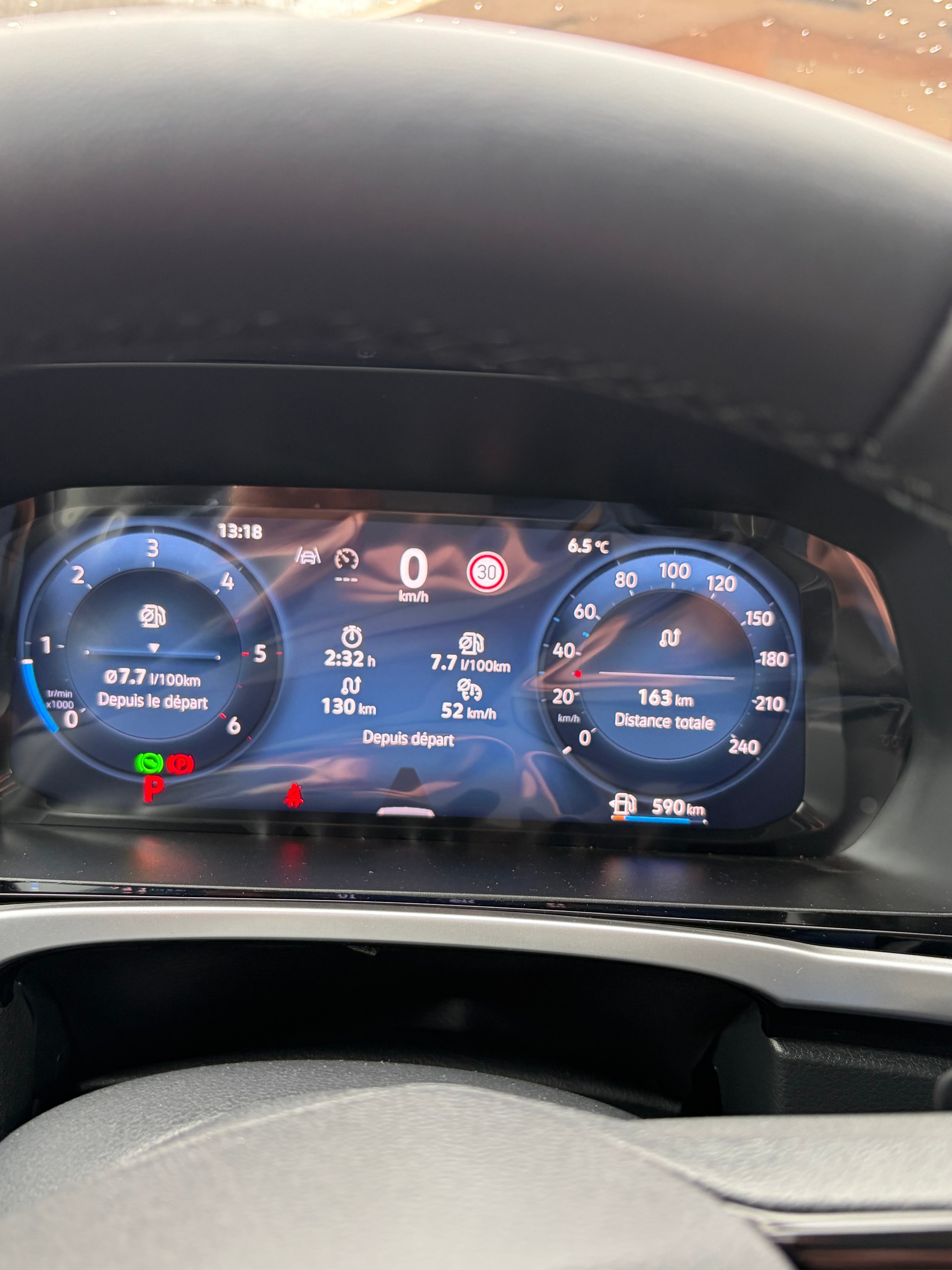 FORD Tourneo Connect 2.0 EcoBlue Titanium Automatique avec rampe handicapée-image-9