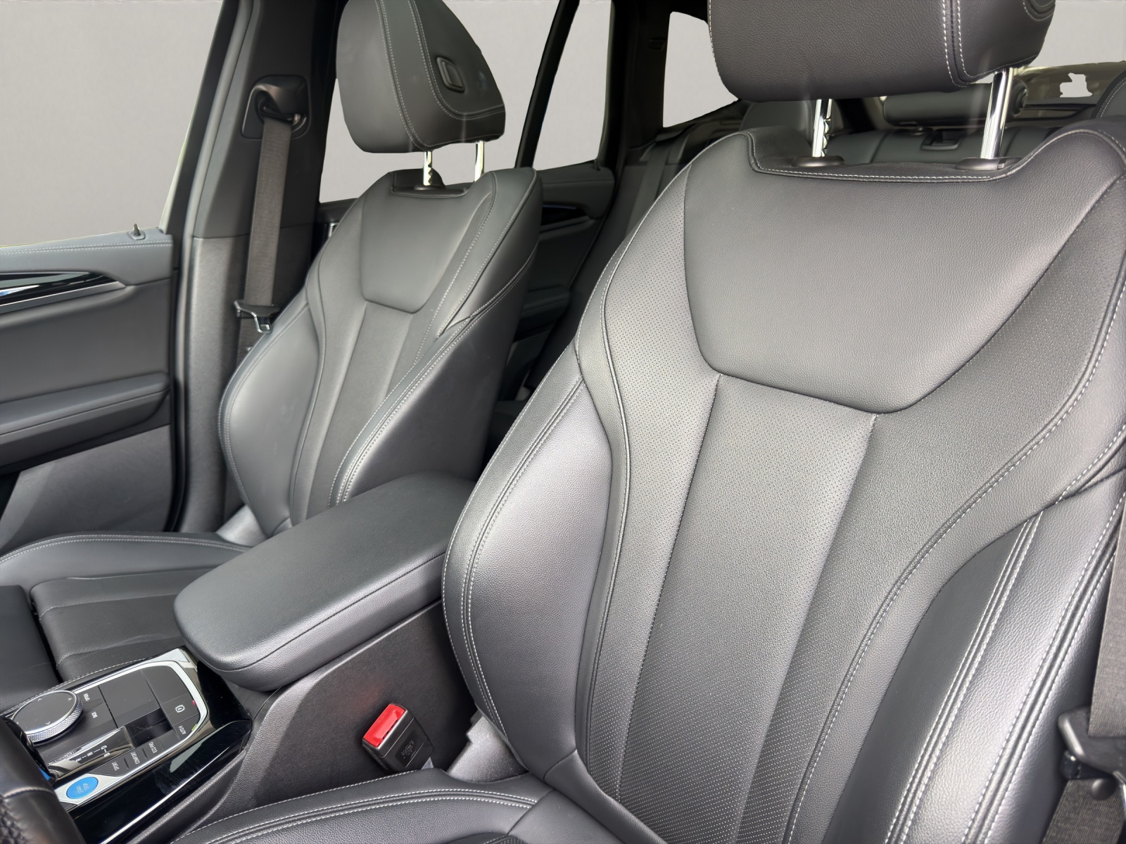 BMW iX3 Inspiring M-Sport-image-14