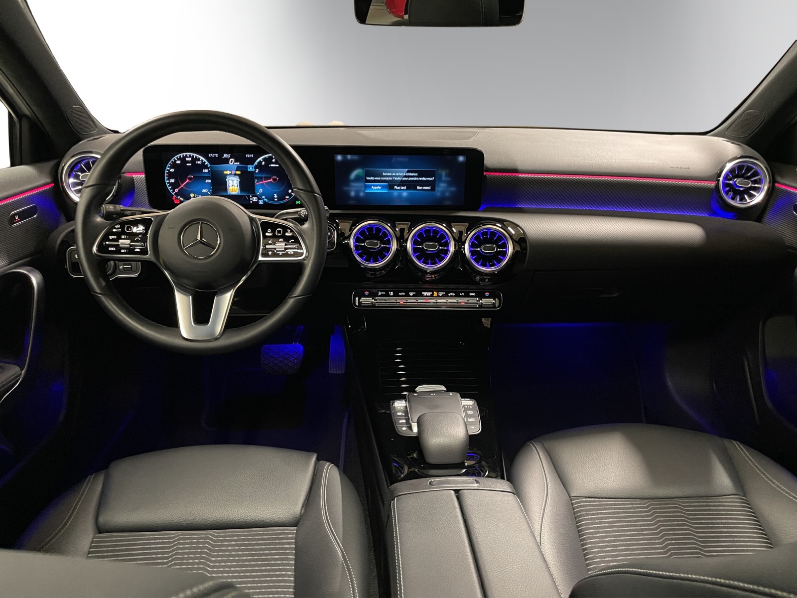 Image MERCEDES-BENZ A-180 A 180 Night Star 7G-DCT