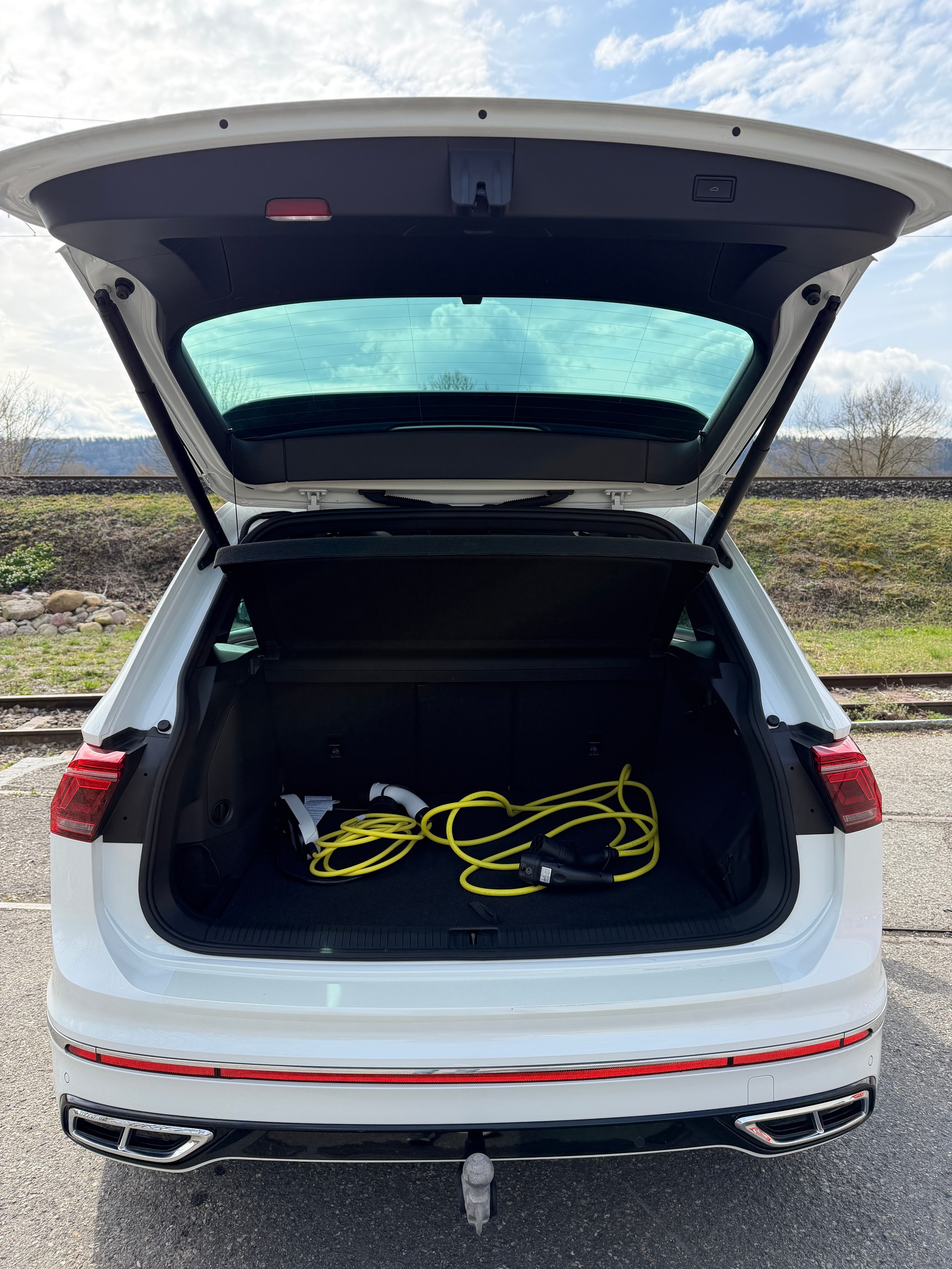 VW Tiguan 1.4TSI PHEV R-Line DSG-image-8