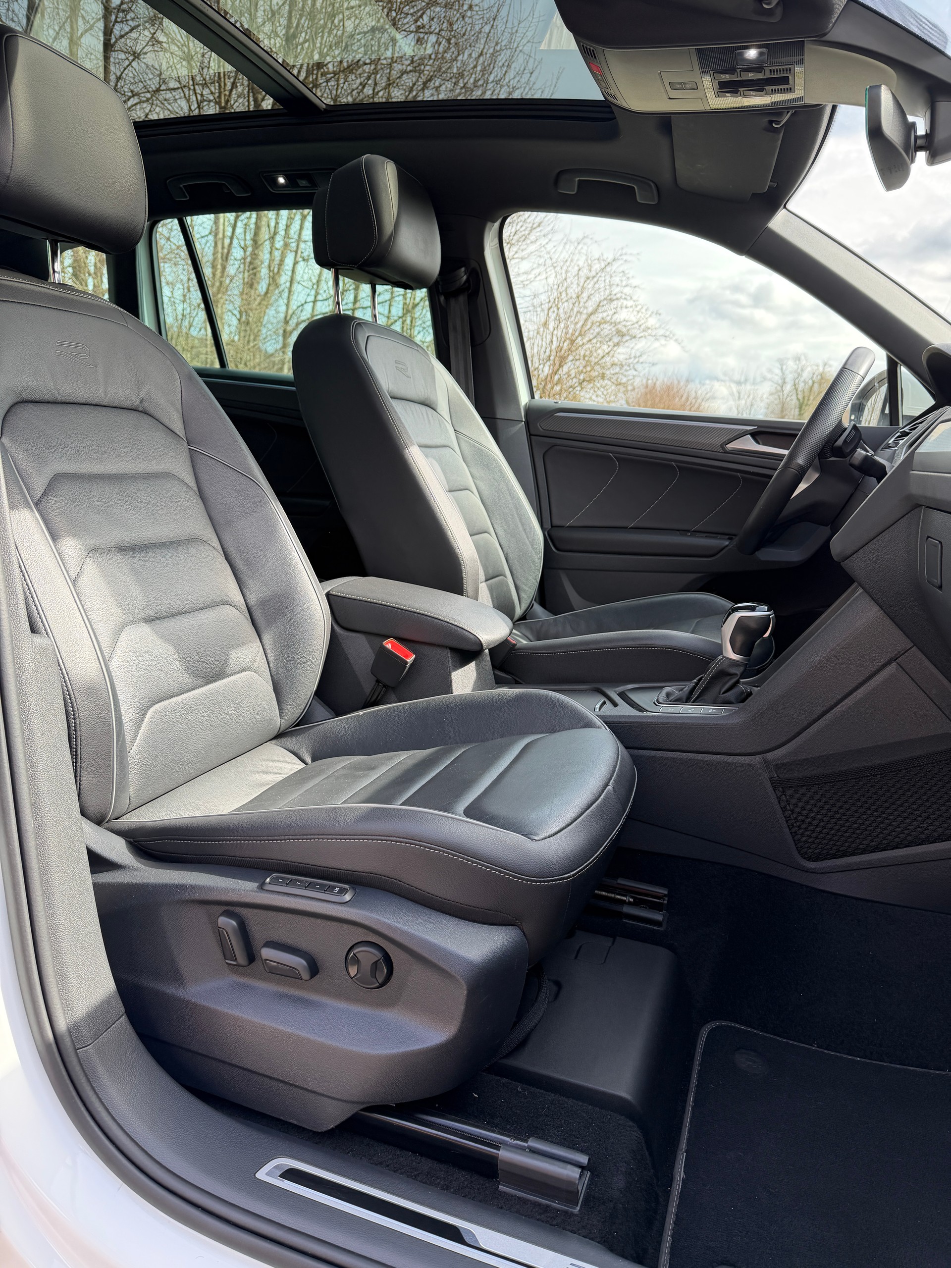 VW Tiguan 1.4TSI PHEV R-Line DSG-image-10