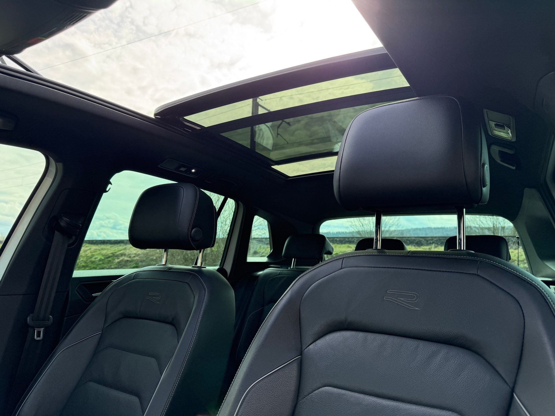 VW Tiguan 1.4TSI PHEV R-Line DSG-image-12