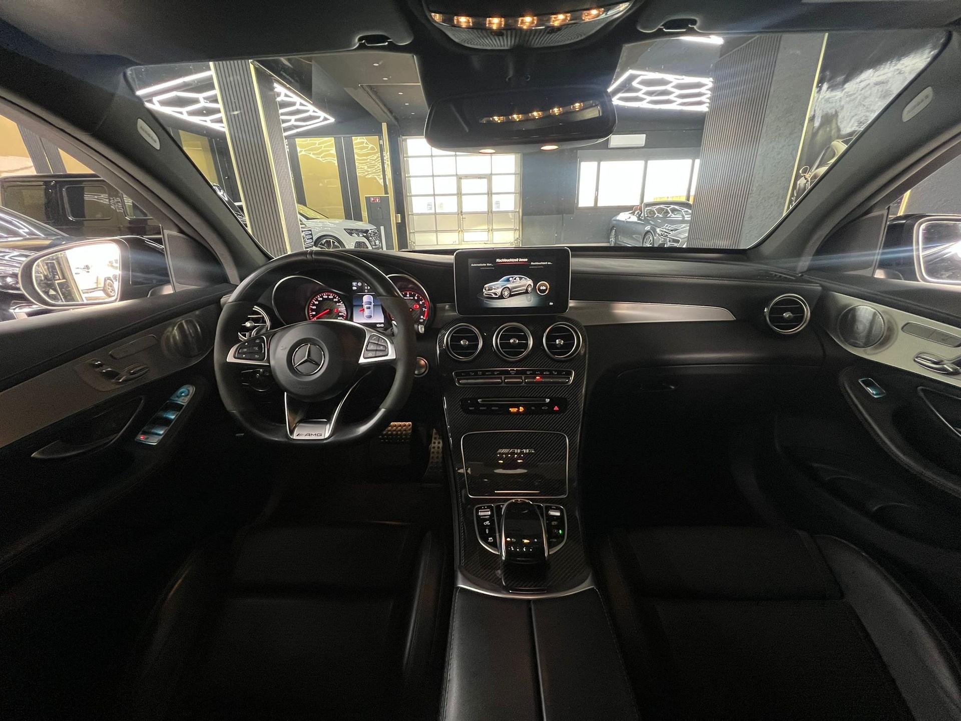 MERCEDES-BENZ GLC Coupé 63 S AMG 4Matic+ 9G-Tronic-image-12