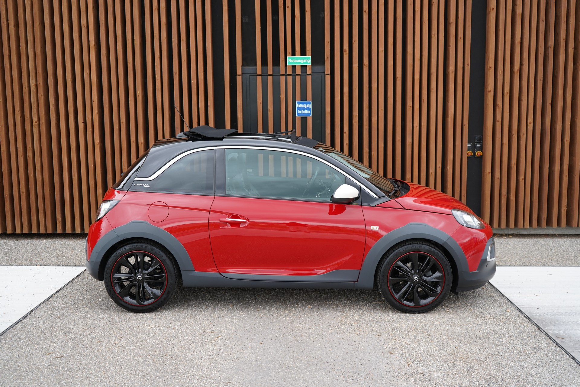 OPEL ADAM 1.4 ECOFLEX BLACK JACK EASYTRONIC l 84 PS-image-4