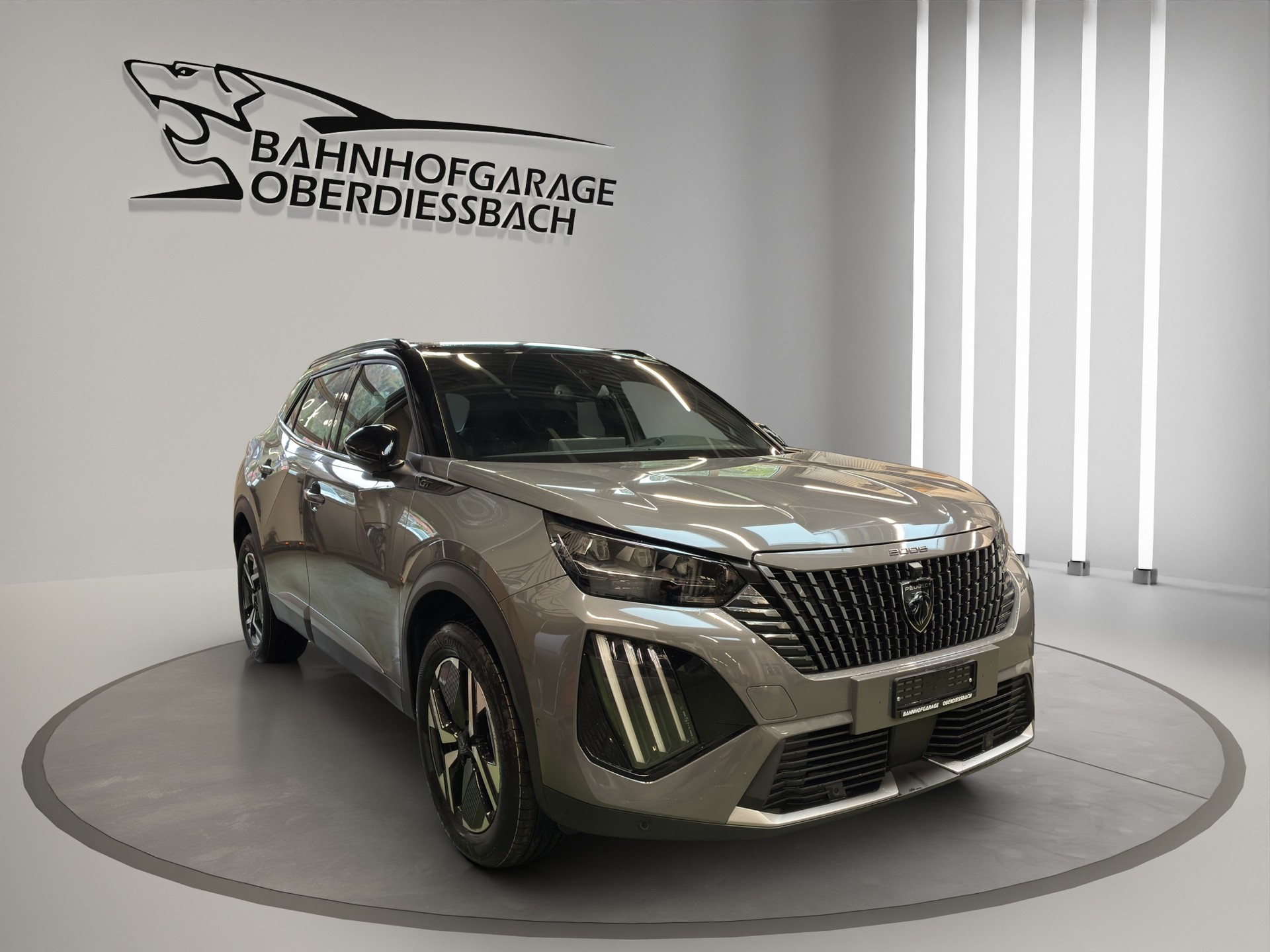 PEUGEOT 2008 1.2 PureTech GT-image-1