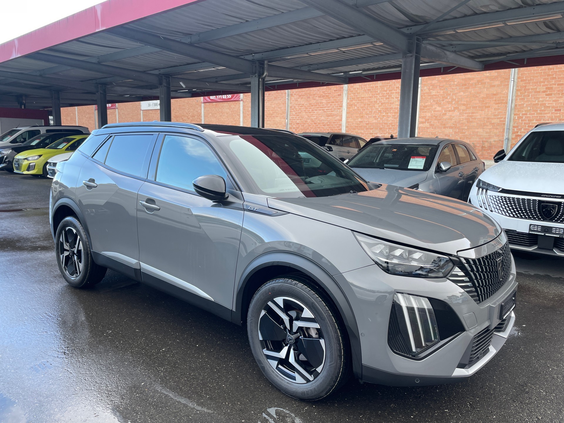 PEUGEOT 2008 1.2 PureTech GT-image-0