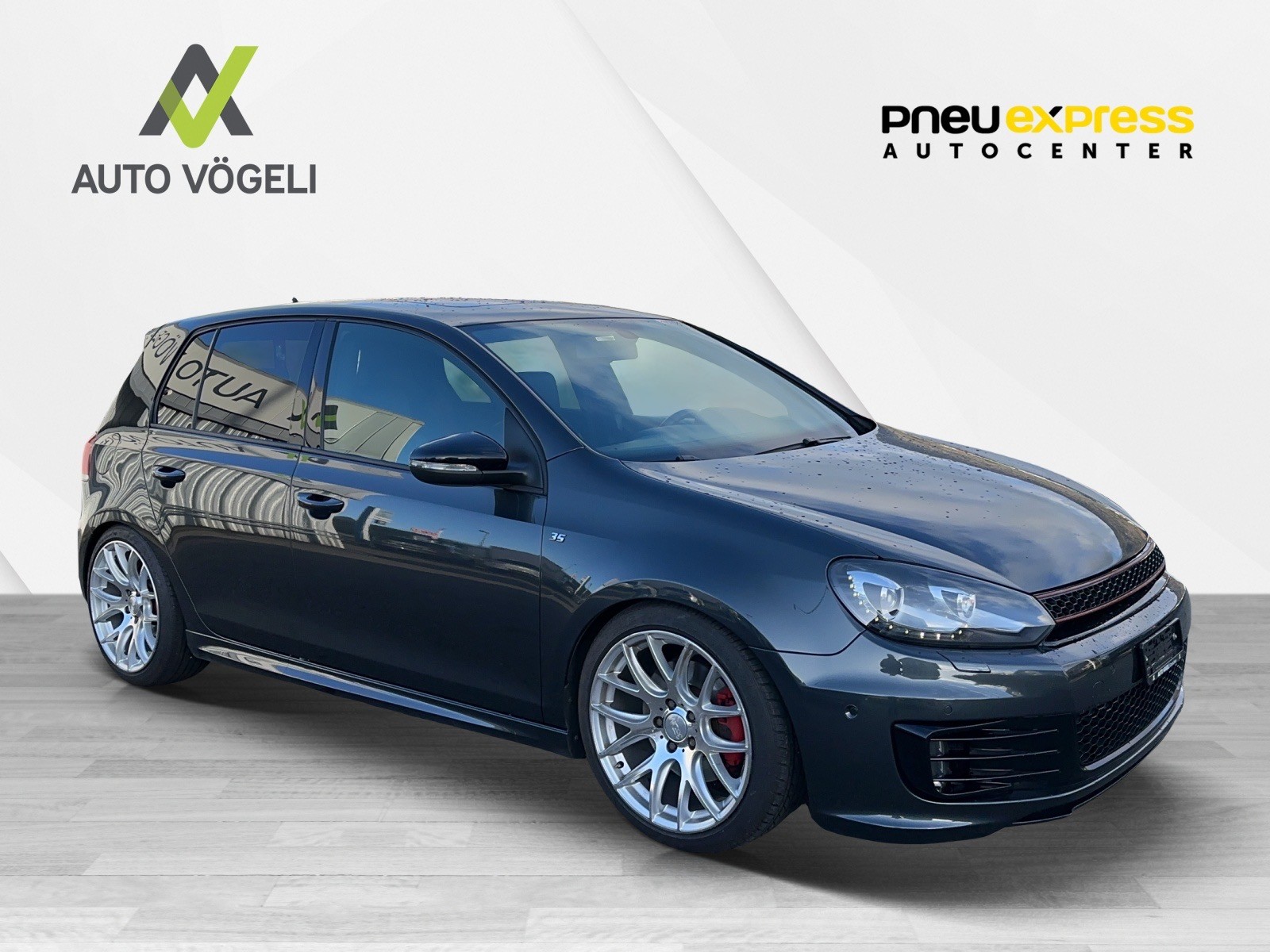 VW Golf VI 2.0 TSI GTI Edition 35 DSG-image-7