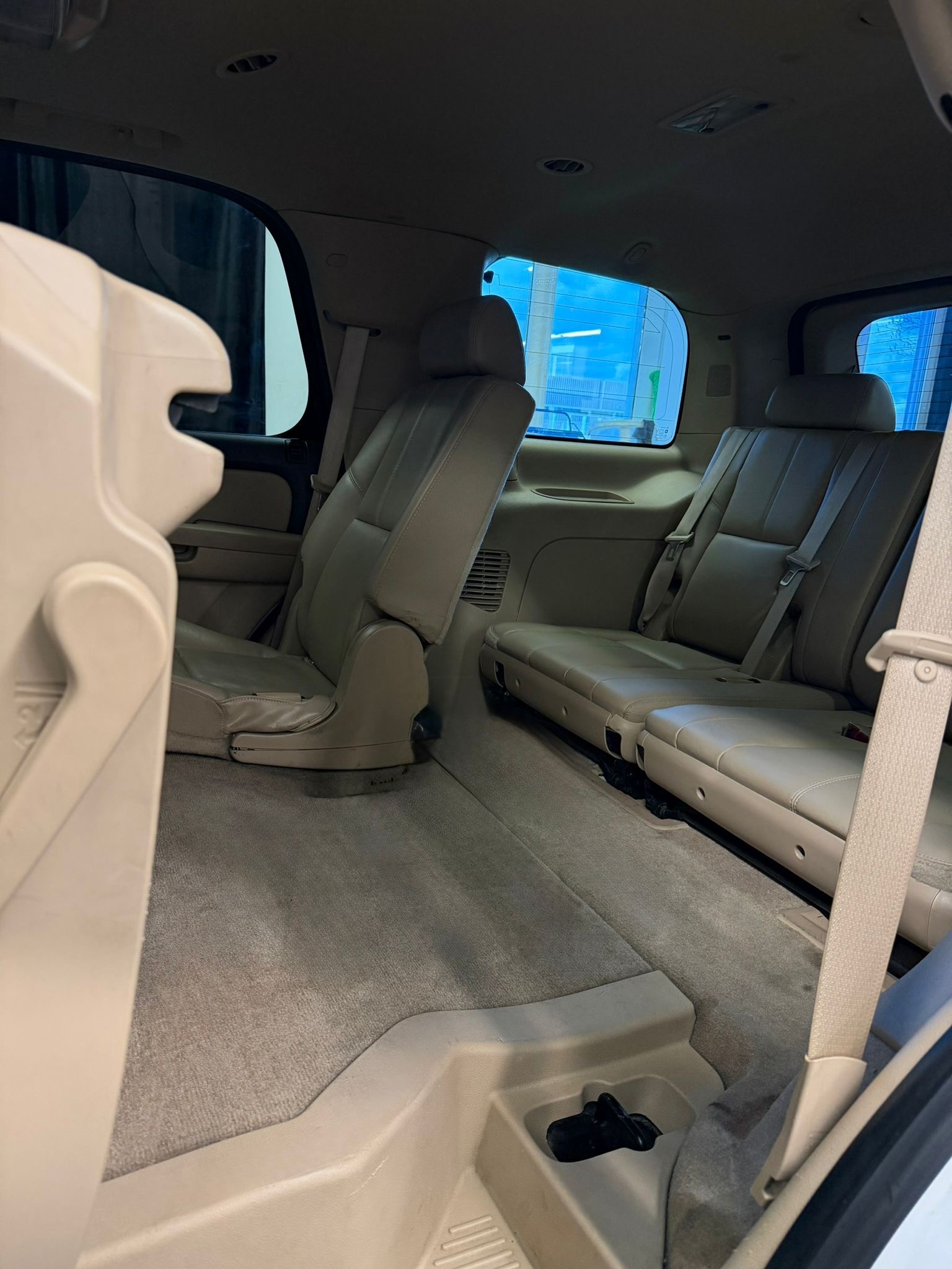 CHEVROLET TAHOE 6.0 Hybrid-image-16