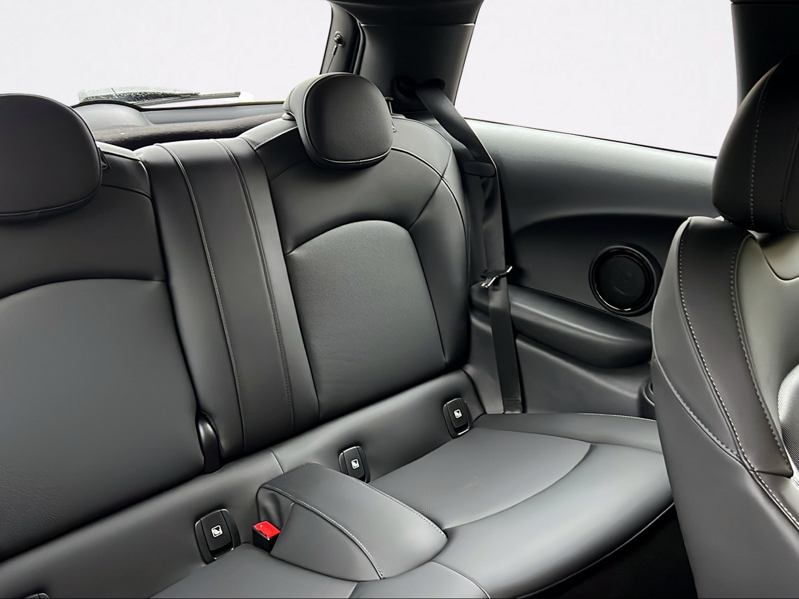 MINI Cooper SE-image-8