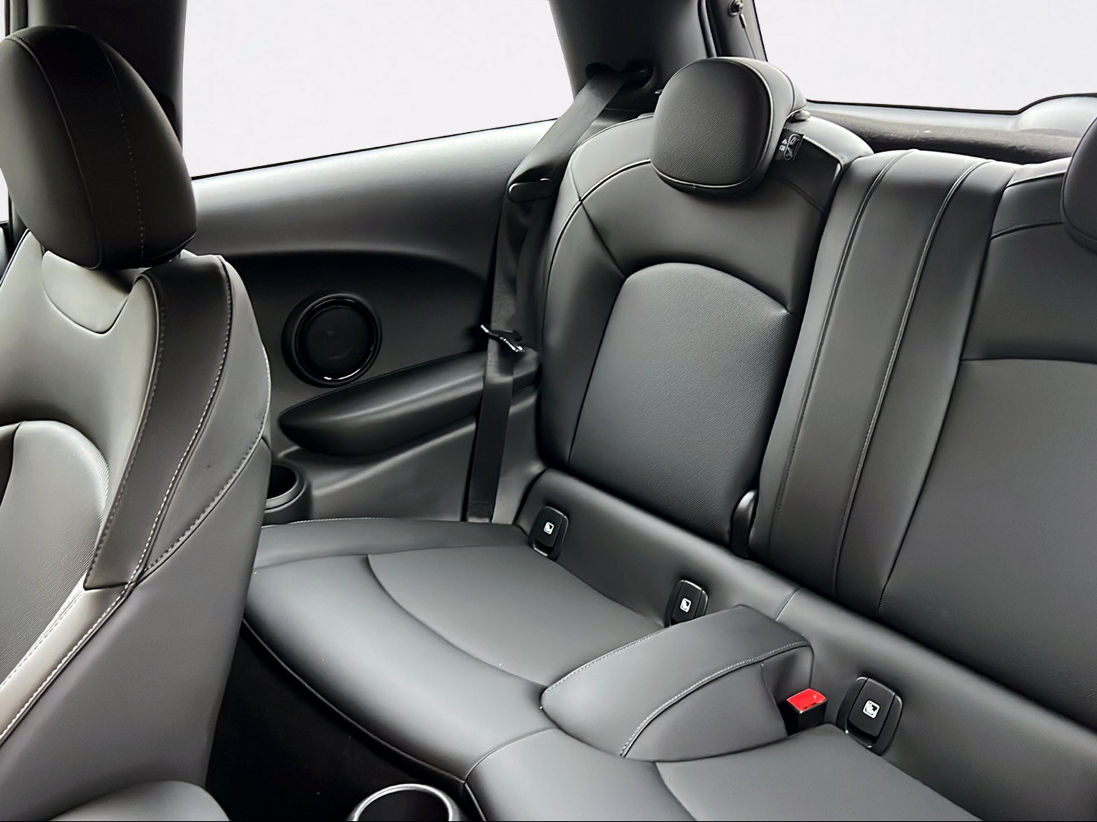 MINI Cooper SE-image-11