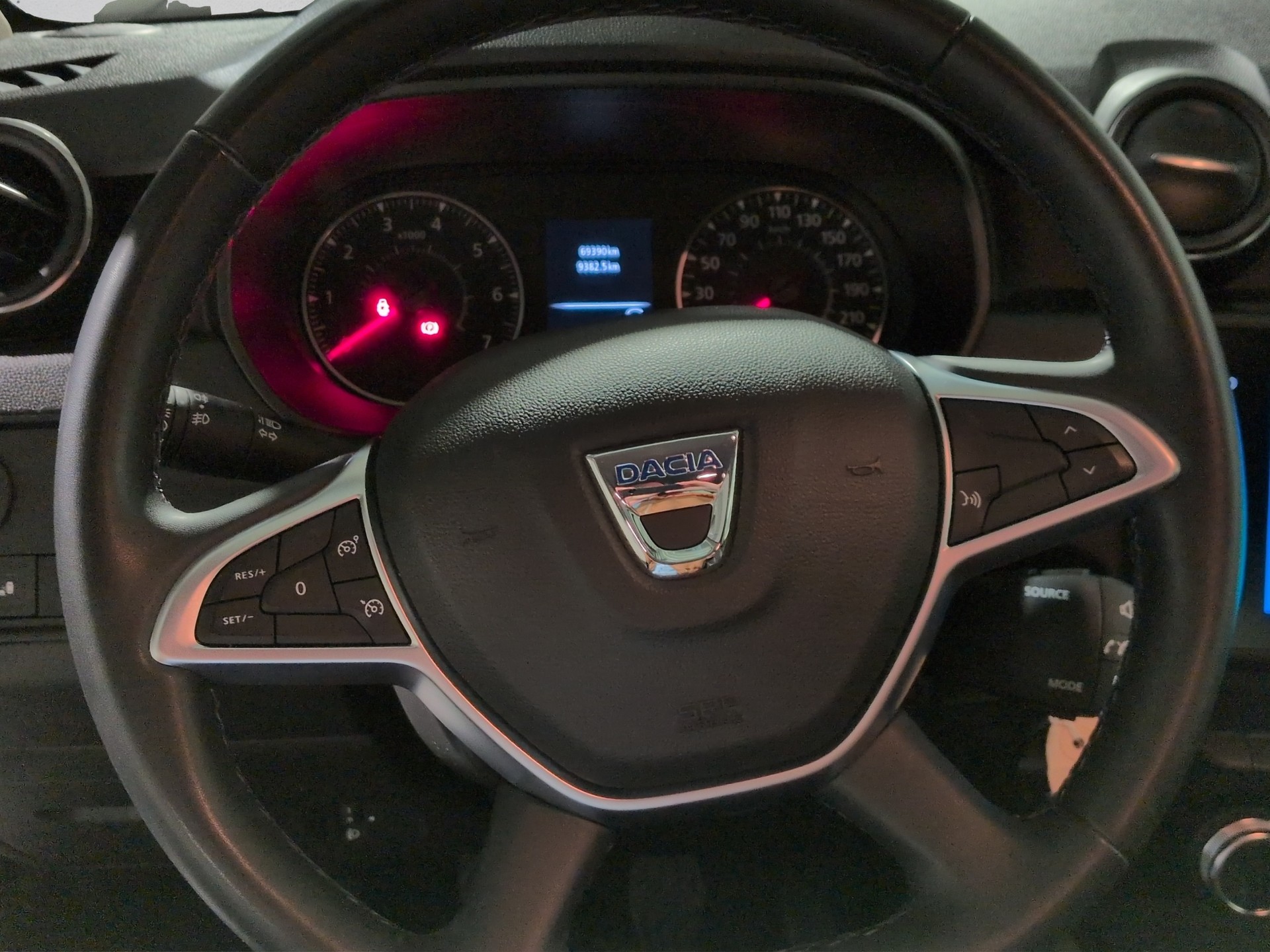 DACIA Duster Blue dCi 115 Prestige 4x2-image-9
