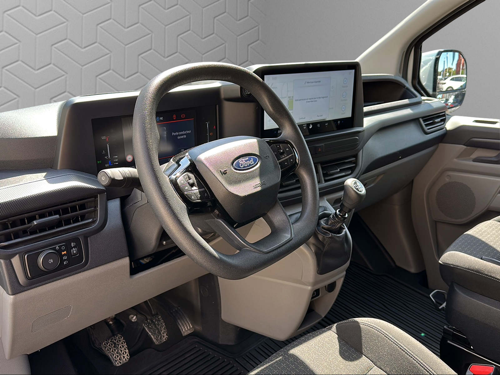 FORD Transit Custom Van 300 L1H1 Trend-image-11