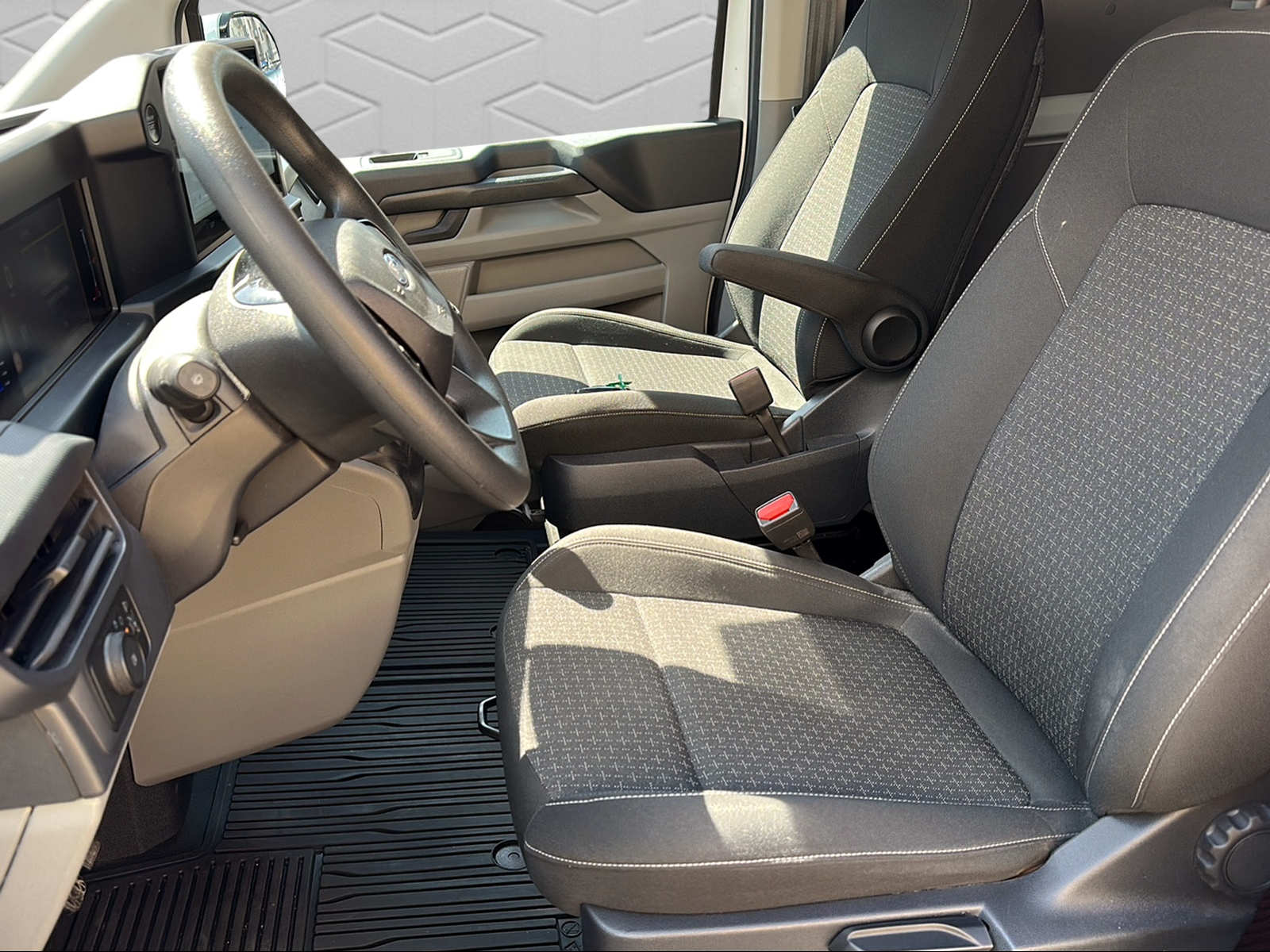 FORD Transit Custom Van 300 L1H1 Trend-image-10