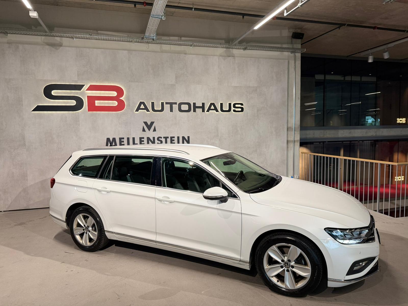 VW Passat 2.0 TDI BMT Elegance 4Motion DSG-image-6