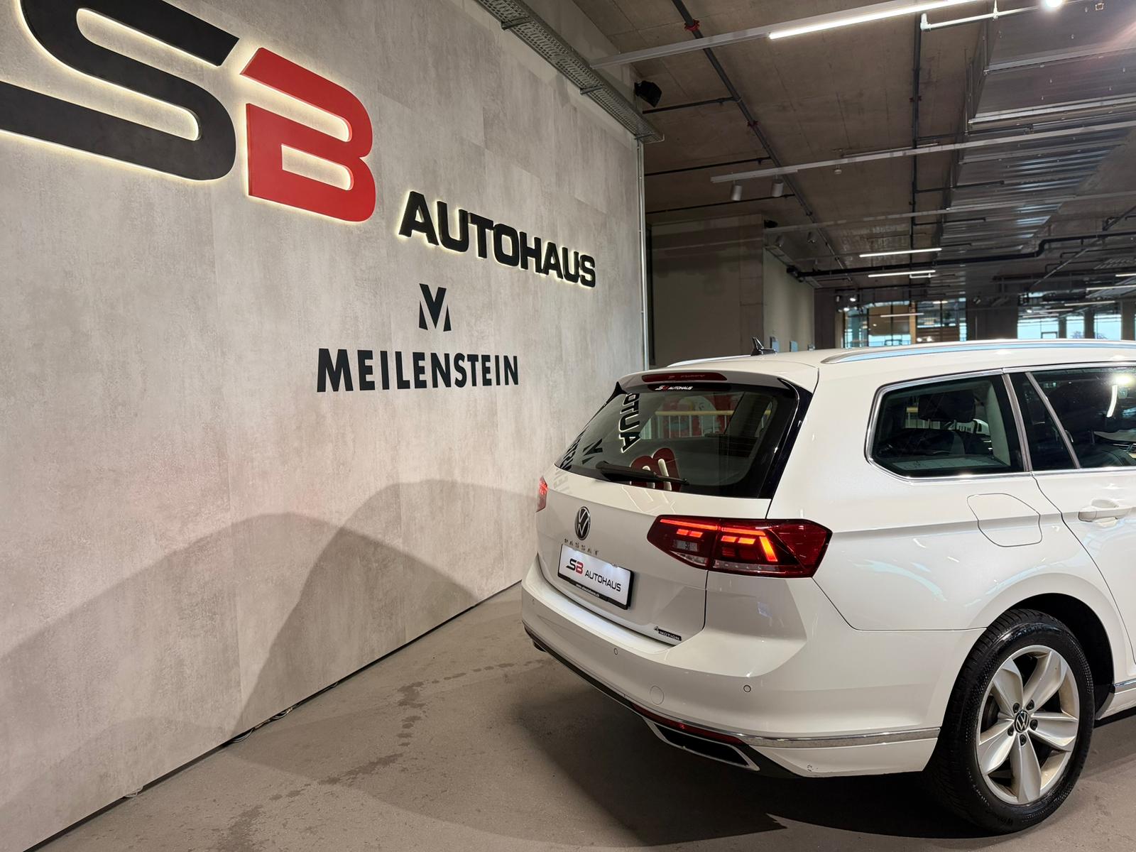 VW Passat 2.0 TDI BMT Elegance 4Motion DSG-image-10