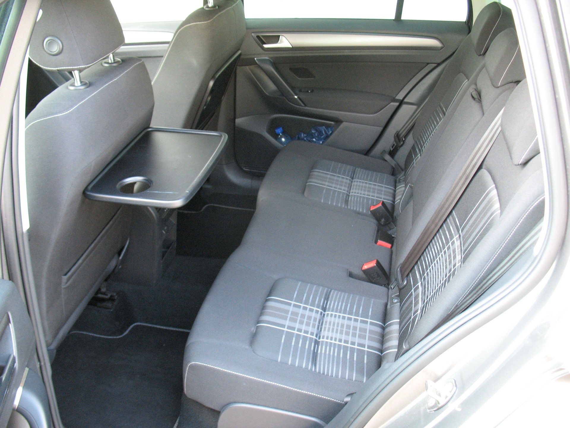 VW Golf Sportsvan 1.4 TSI Lounge DSG-image-3