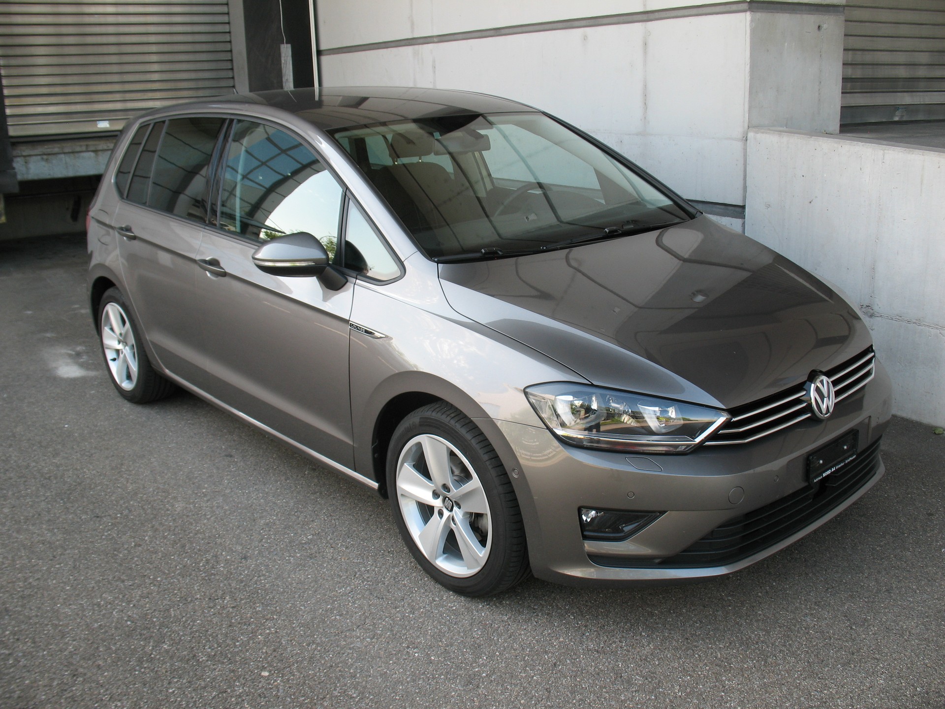 VW Golf Sportsvan 1.4 TSI Lounge DSG-image-0