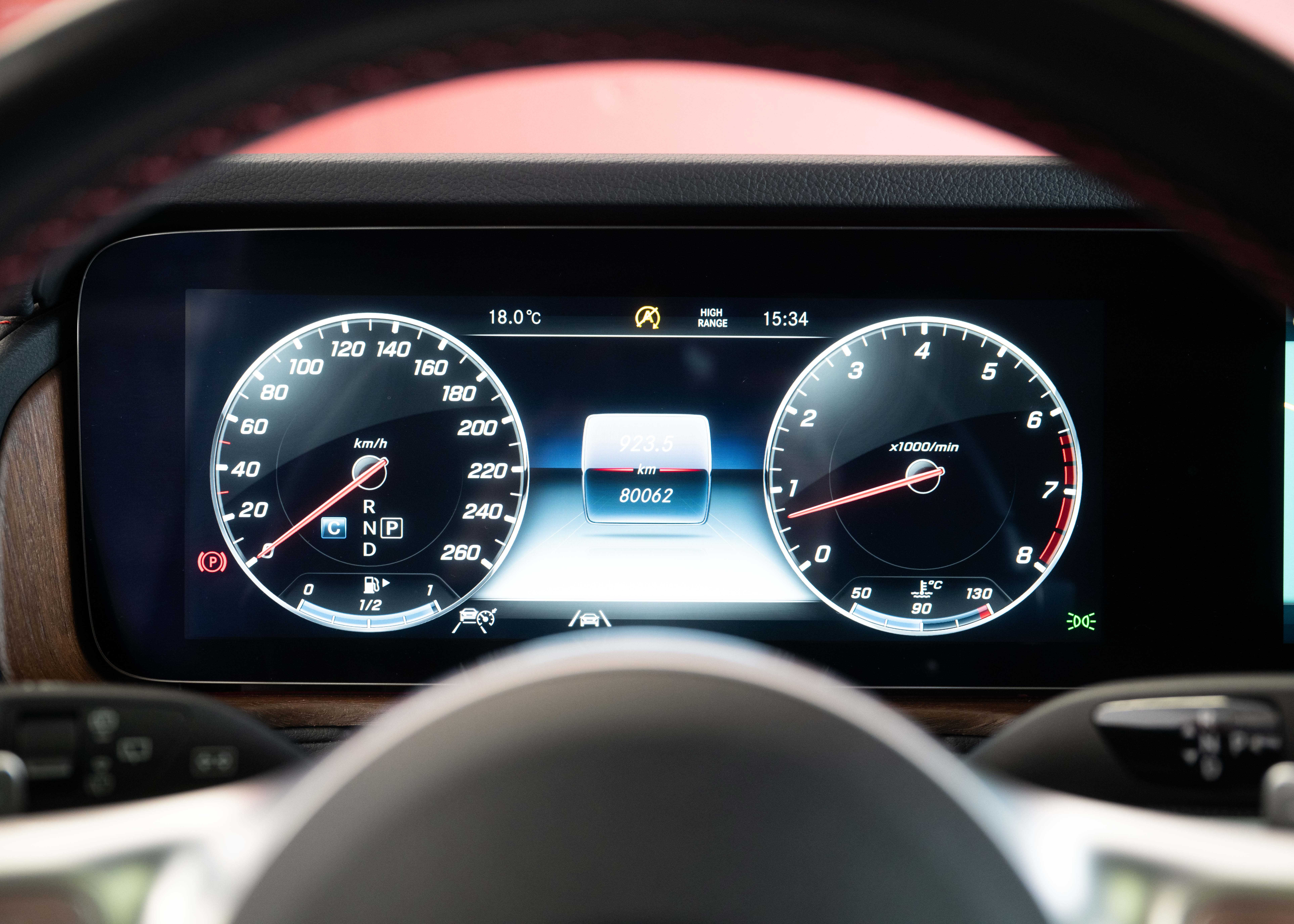 Image MERCEDES-BENZ G-500 G 500 AMG Line (Leasing 2.99%, 1st hand Swiss car, splendid condition)