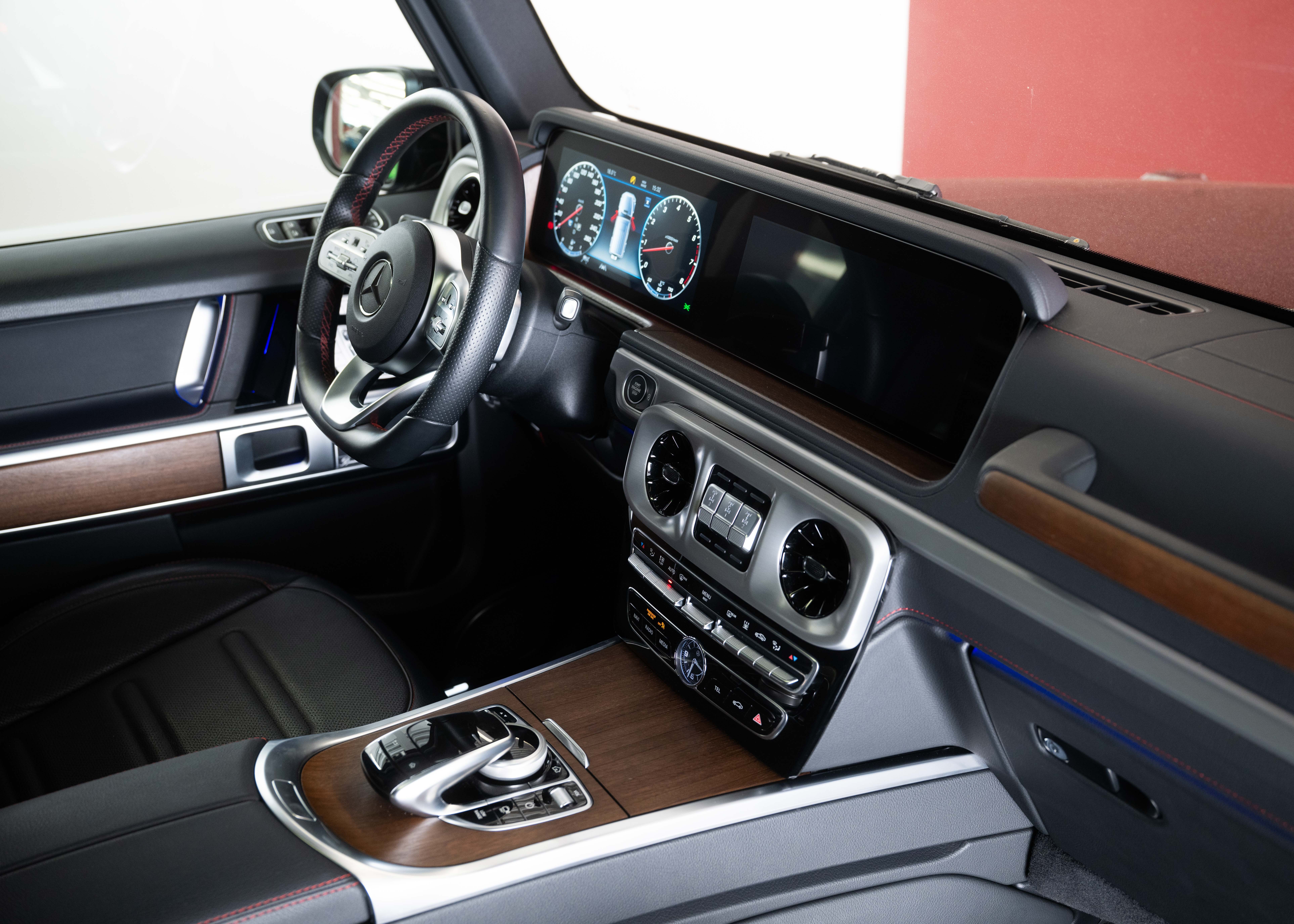 Image MERCEDES-BENZ G-500 G 500 AMG Line (Leasing 2.99%, 1st hand Swiss car, splendid condition)