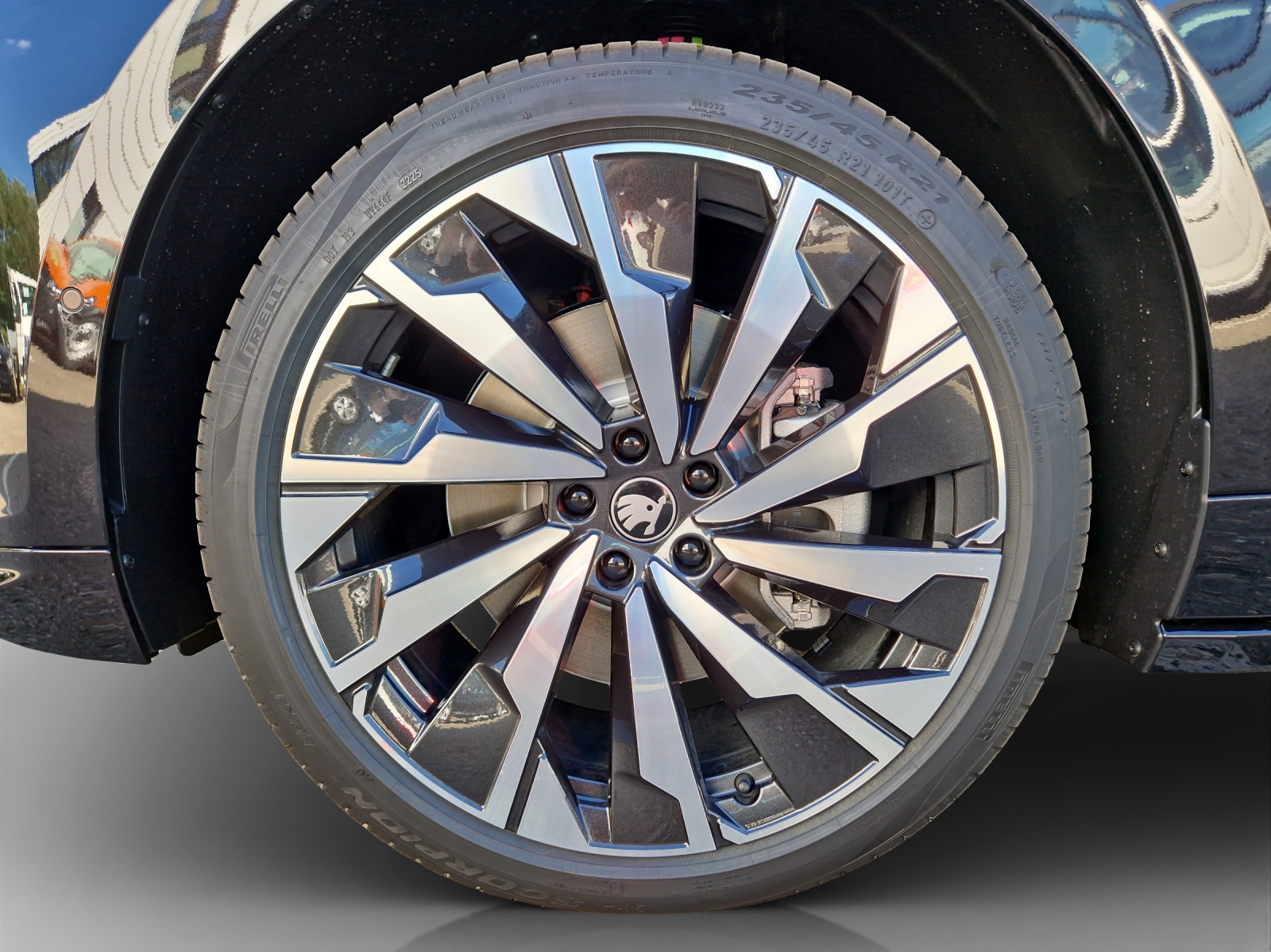 SKODA Enyaq 85x Sportline 4x4-image-9